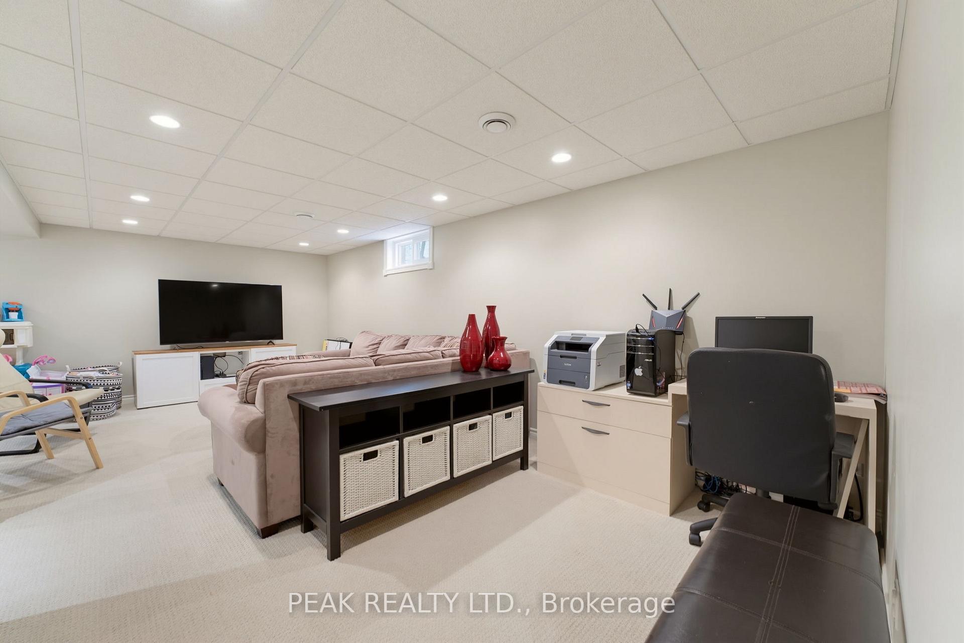 Photo 26 of 212 Elgin Street, Brockton — HOMEH