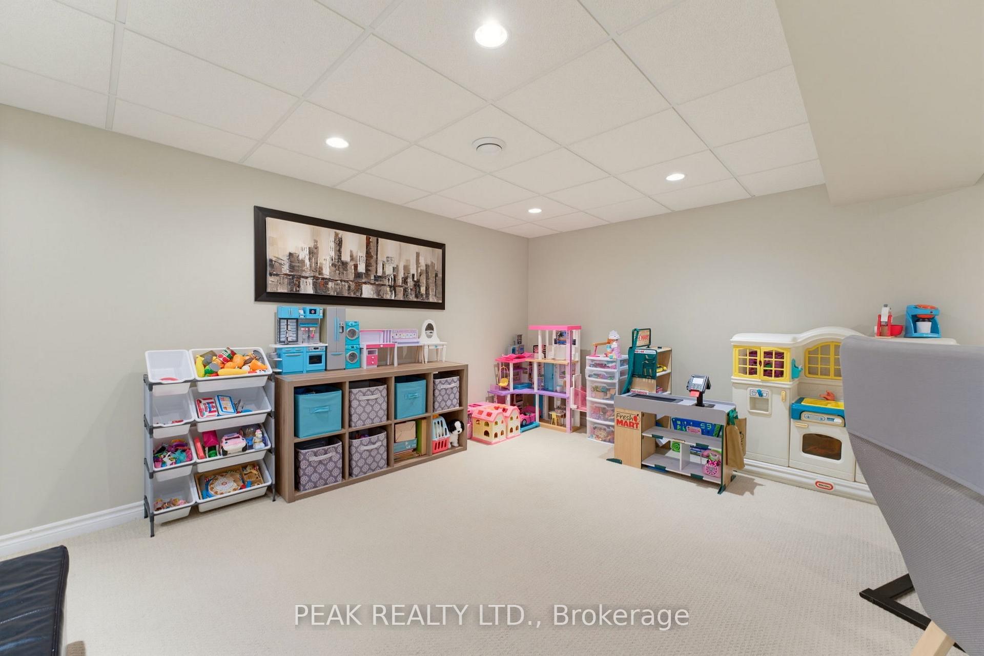 Photo 27 of 212 Elgin Street, Brockton — HOMEH