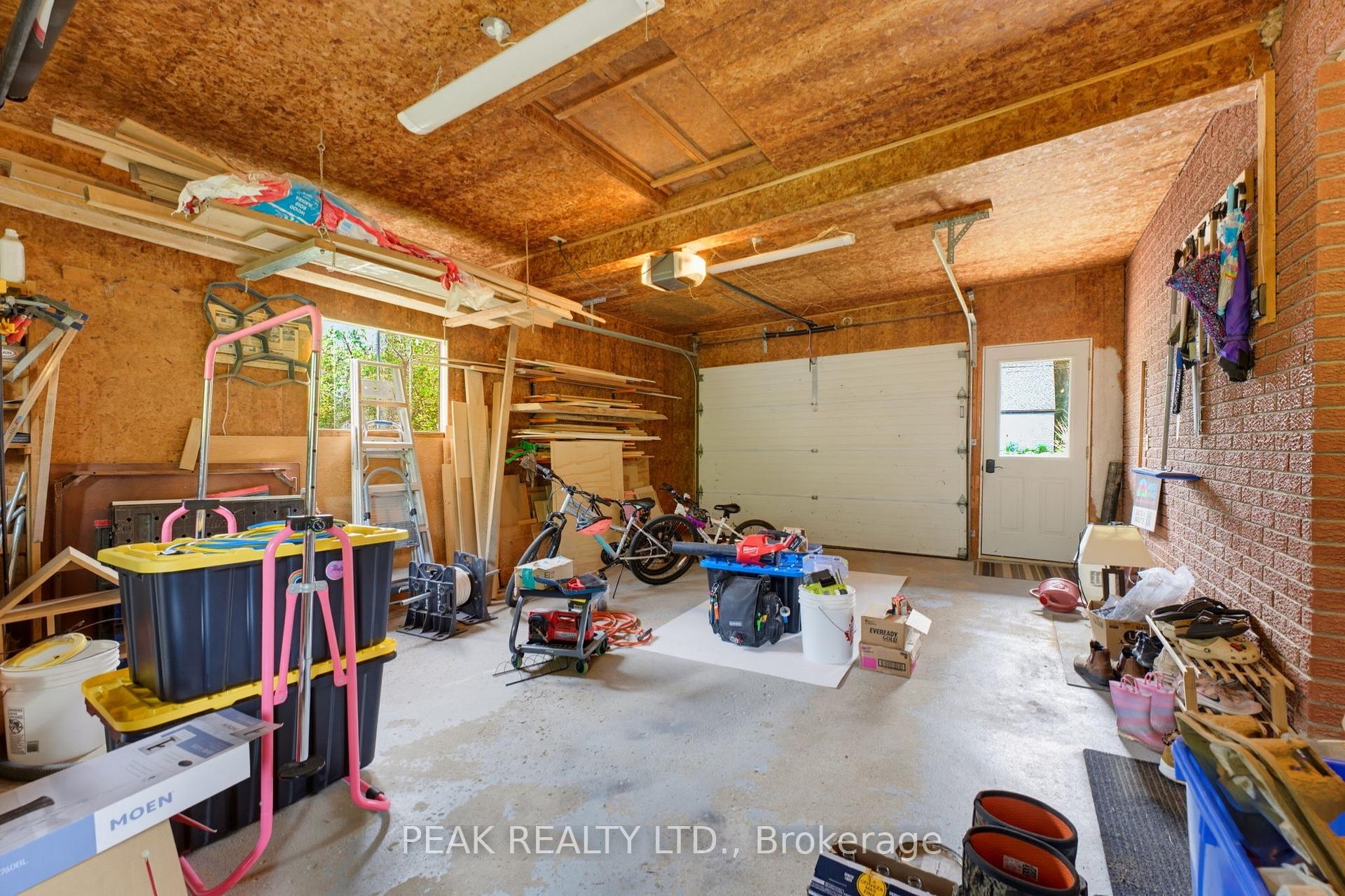 Photo 42 of 212 Elgin Street, Brockton — HOMEH