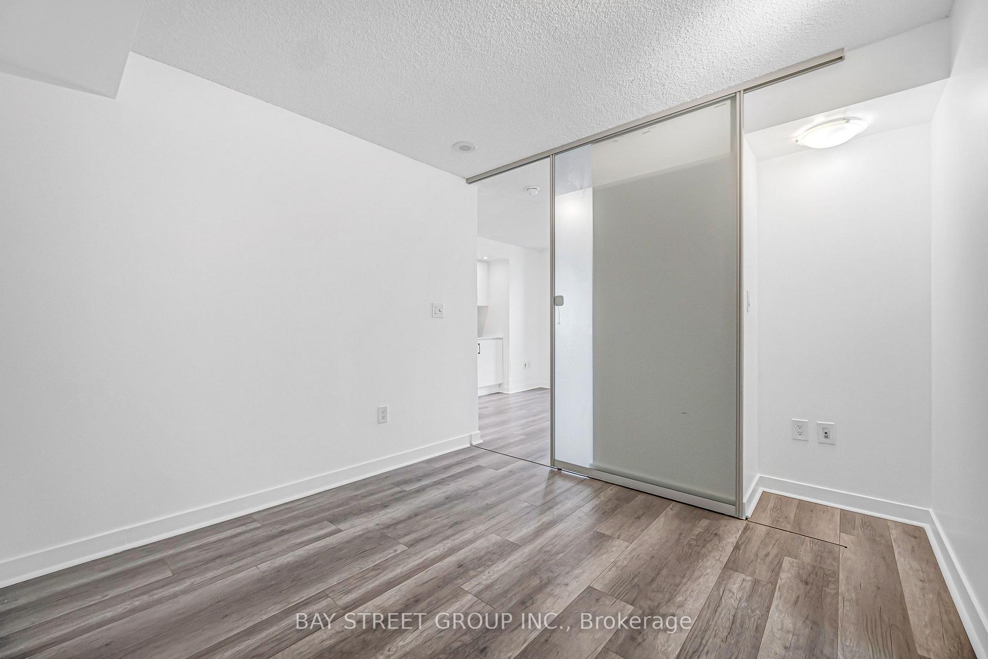 Photo 14 of Unit 816, 25 Telegram Mews, Toronto, Waterfront Communities — HOMEH