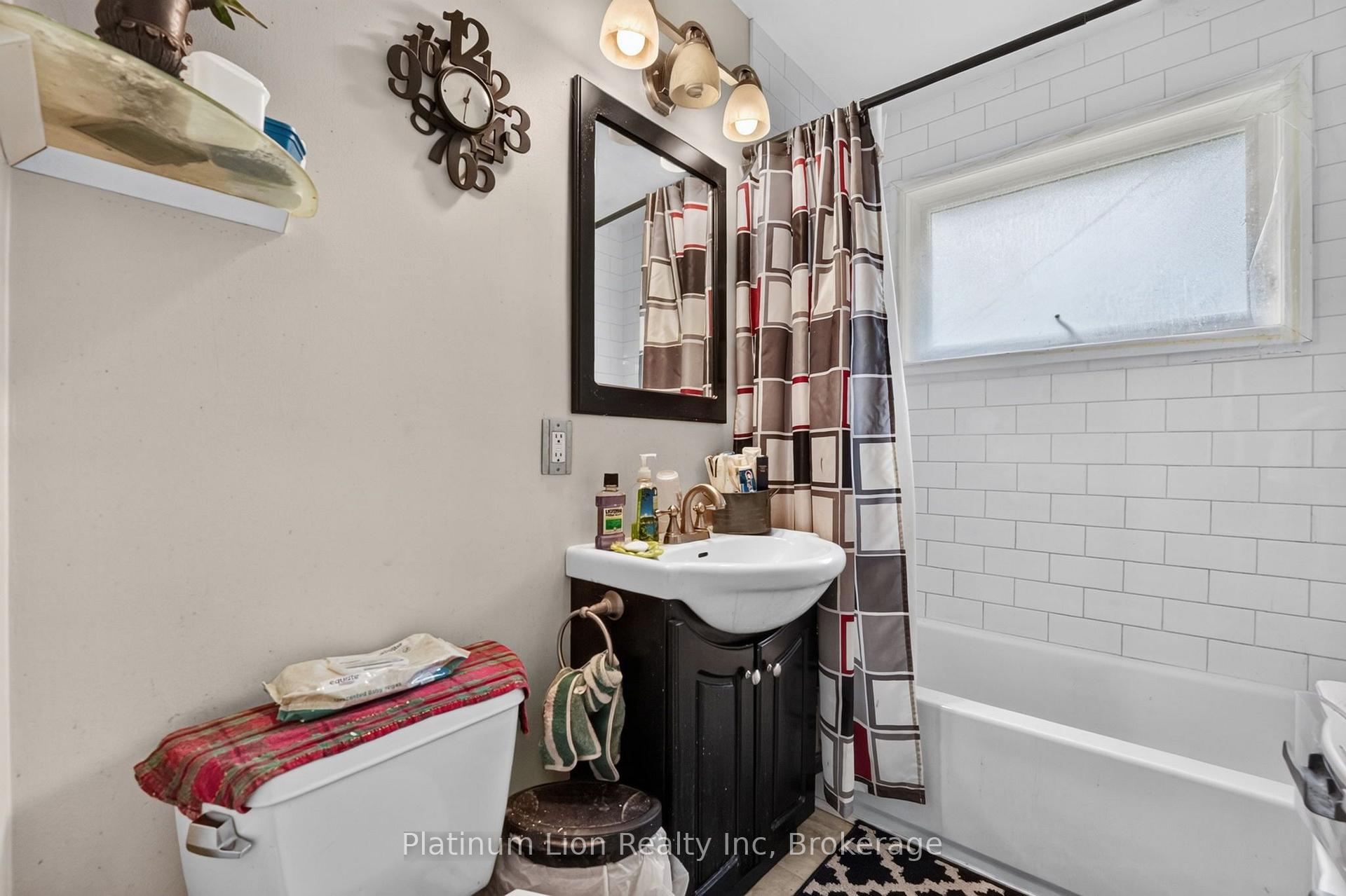 Photo 28 of 121 Panin Road, Burlington, Grindstone — HOMEH