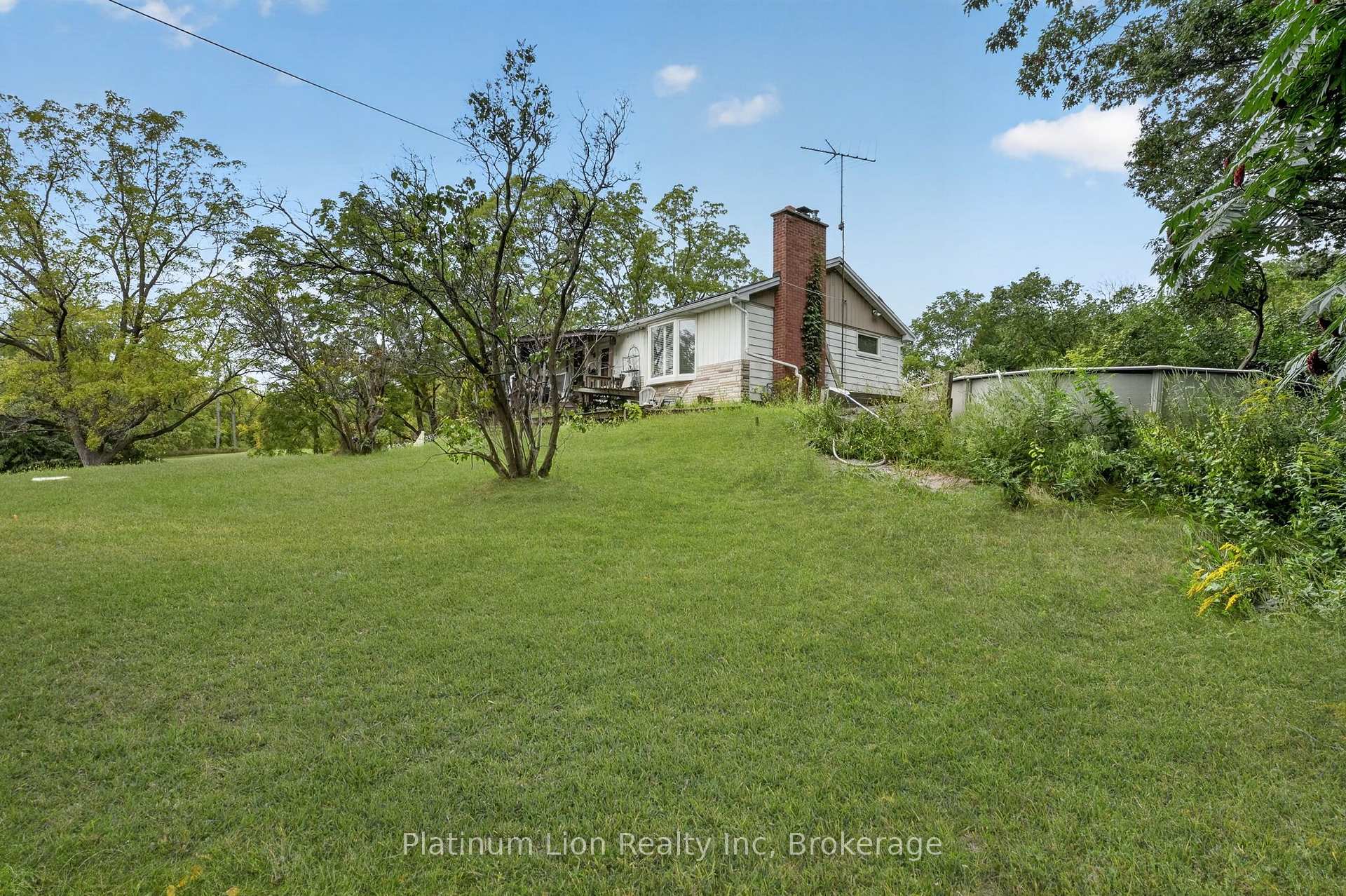 Photo 39 of 121 Panin Road, Burlington, Grindstone — HOMEH