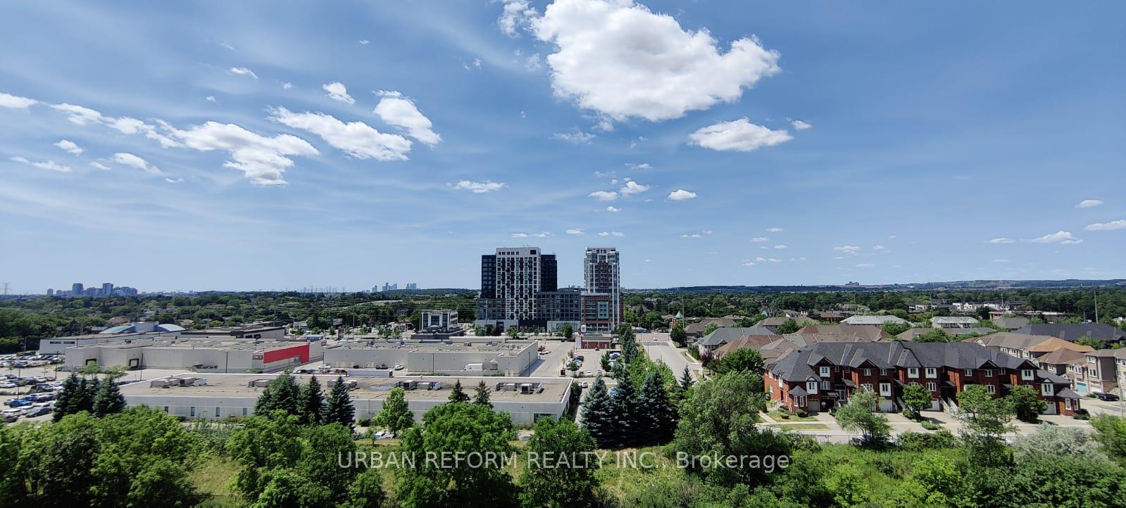 Photo 8 of Unit 801, 95 Oneida Crescent, Richmond Hill, Langstaff — HOMEH