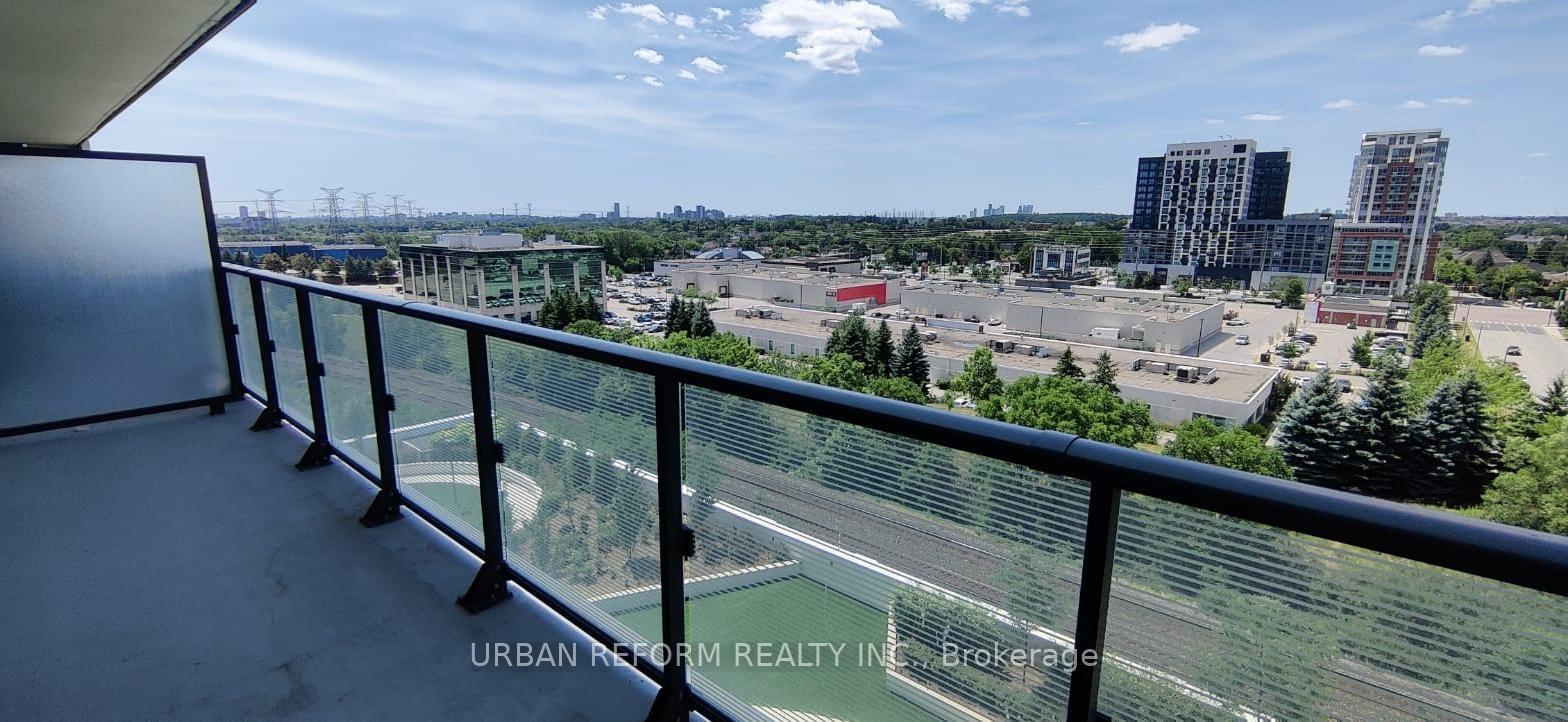 Photo 9 of Unit 801, 95 Oneida Crescent, Richmond Hill, Langstaff — HOMEH