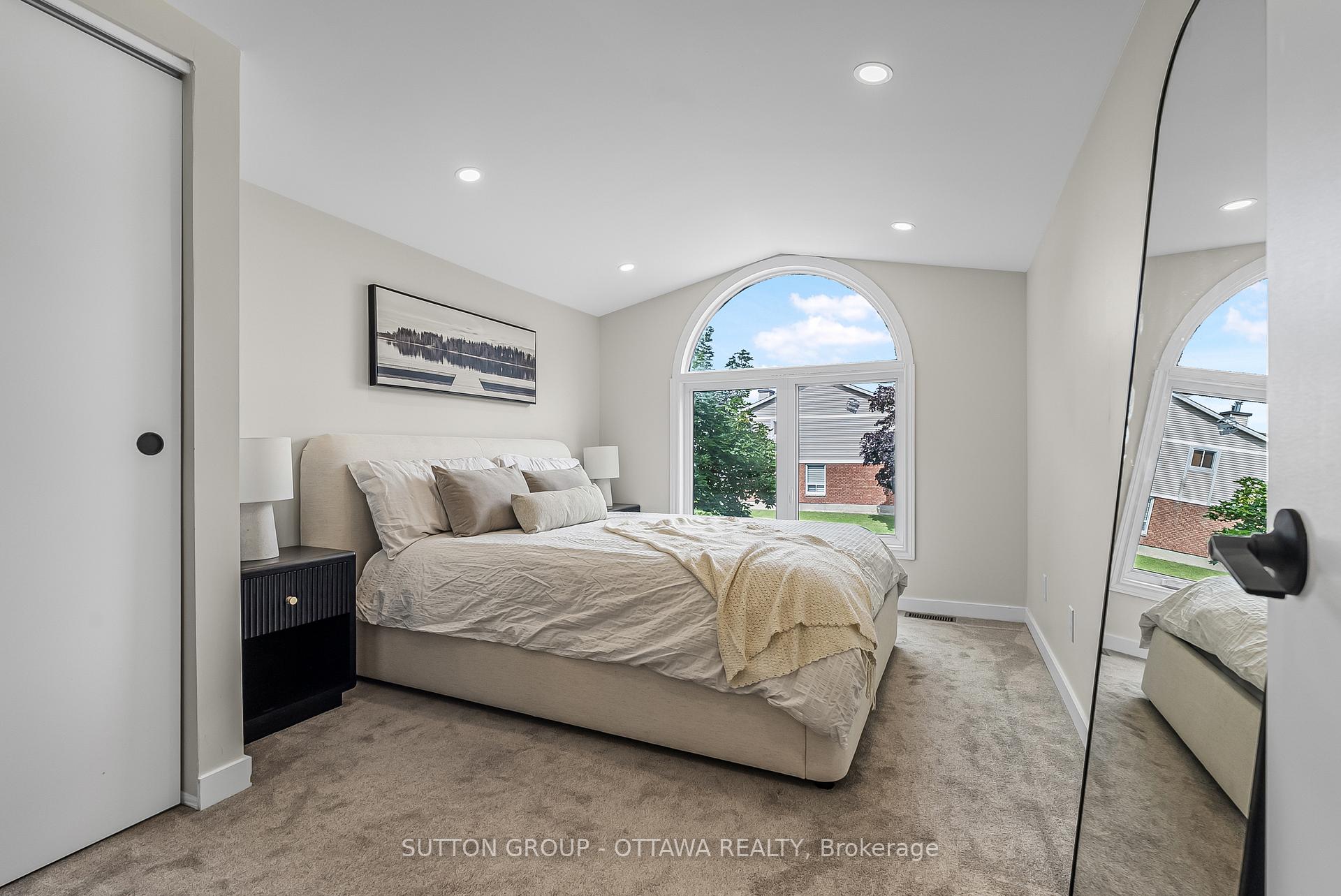 Photo 16 of 6651 Tooney Drive, Ottawa, Orleans/Sunridge — HOMEH