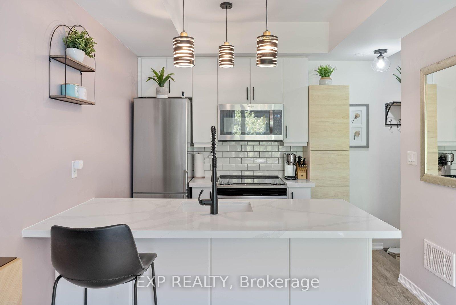 Photo 5 of Unit 89, 30 Fieldway Road, Etobicoke, Islington-City Centre West — HOMEH