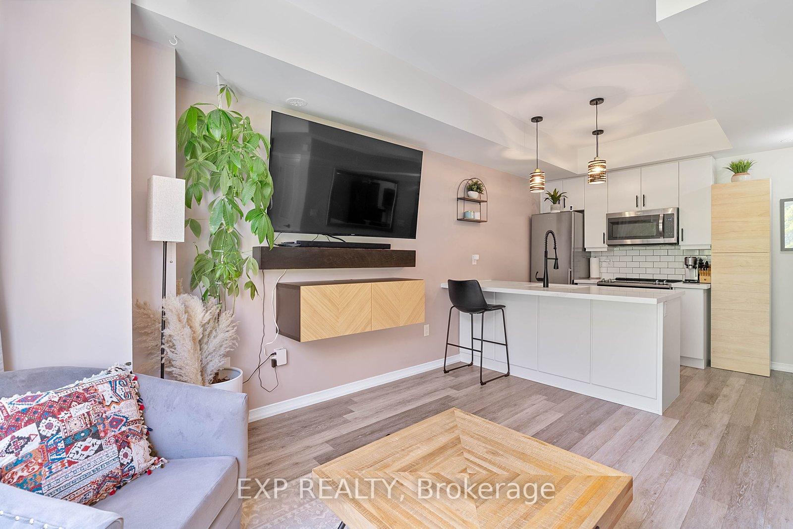 Photo 10 of Unit 89, 30 Fieldway Road, Etobicoke, Islington-City Centre West — HOMEH