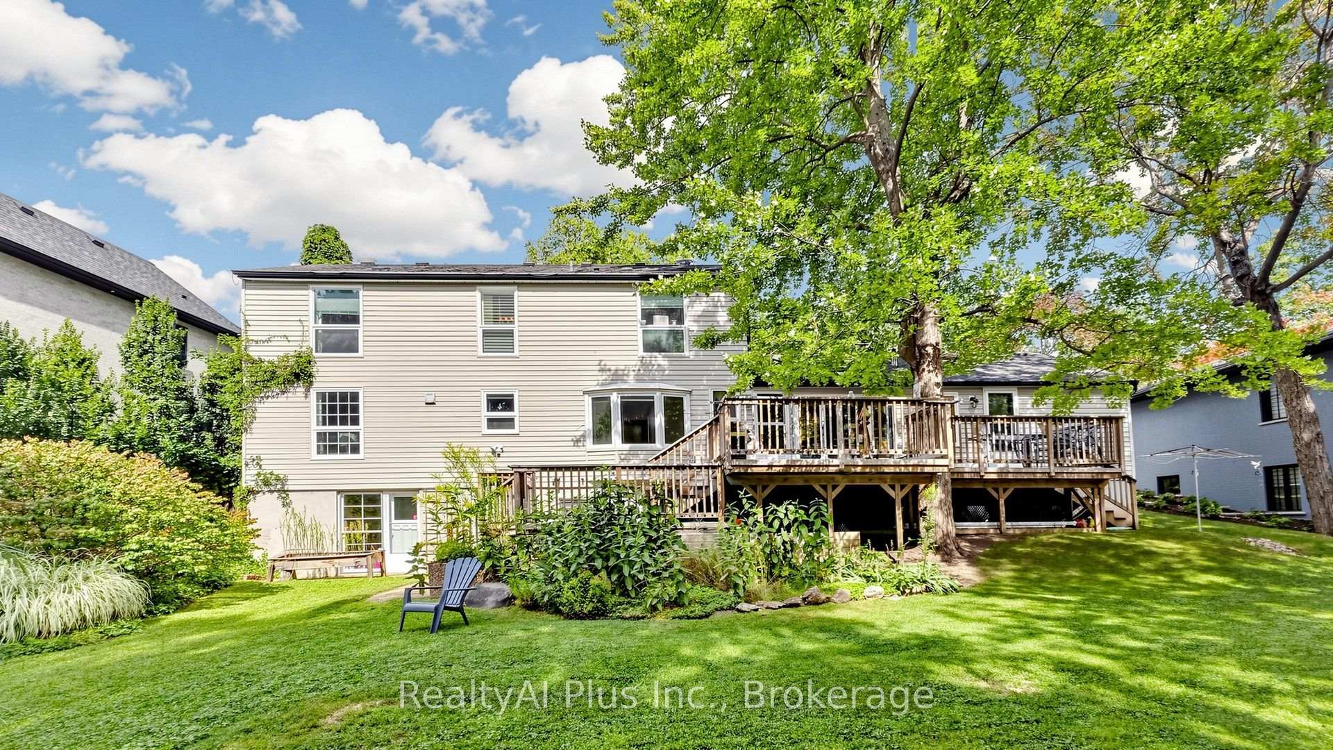 Front of 1438 Birchwood Drive