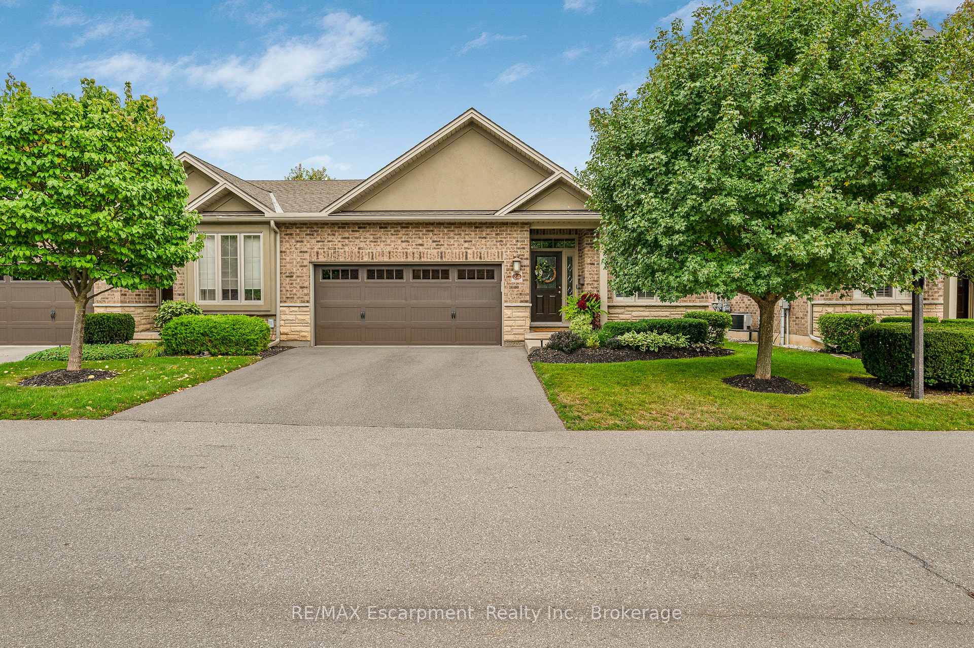Photo 1 of Unit 24, 30 Cedar Street, Brant, Paris — HOMEH