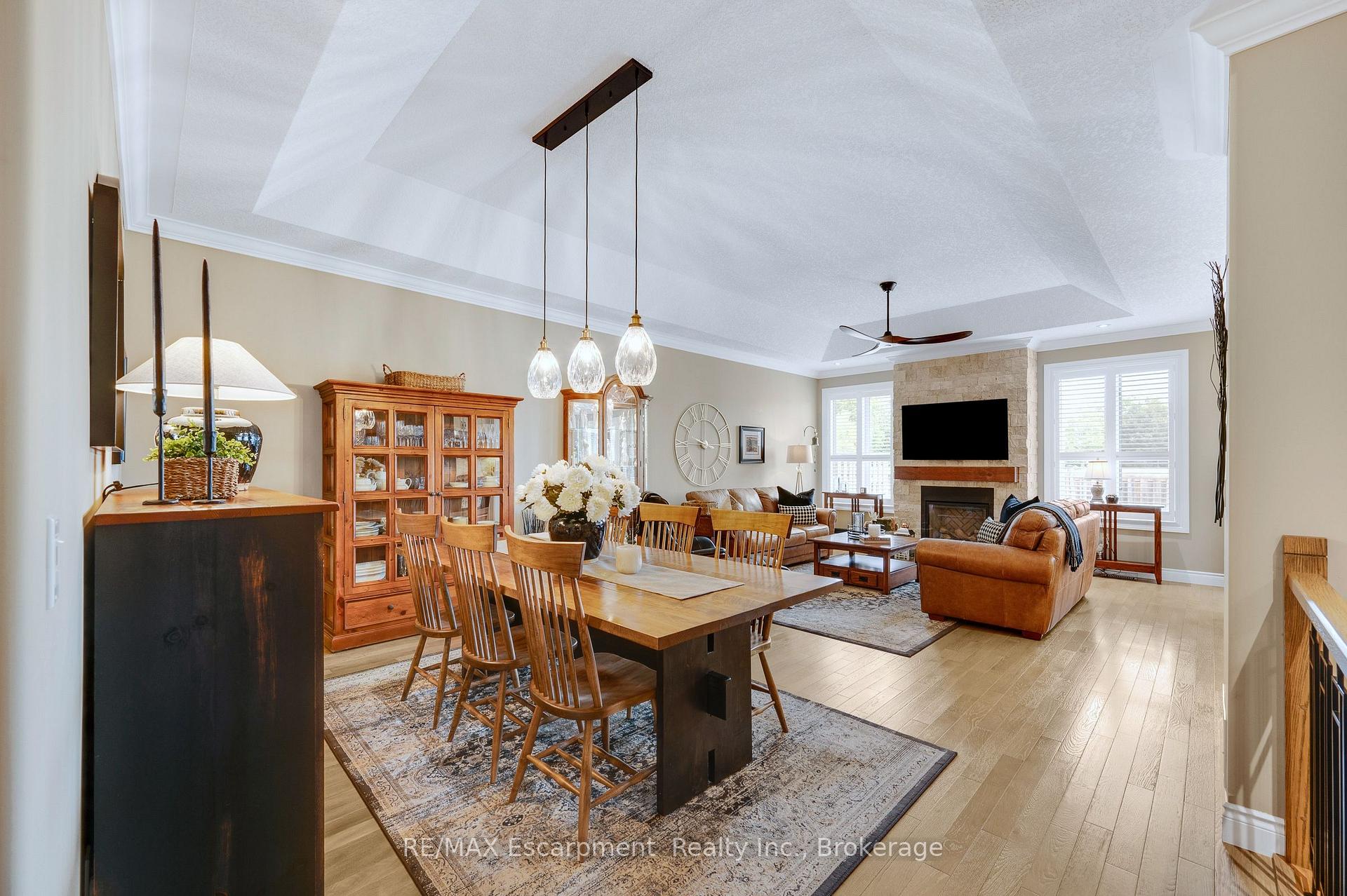 Photo 6 of Unit 24, 30 Cedar Street, Brant, Paris — HOMEH