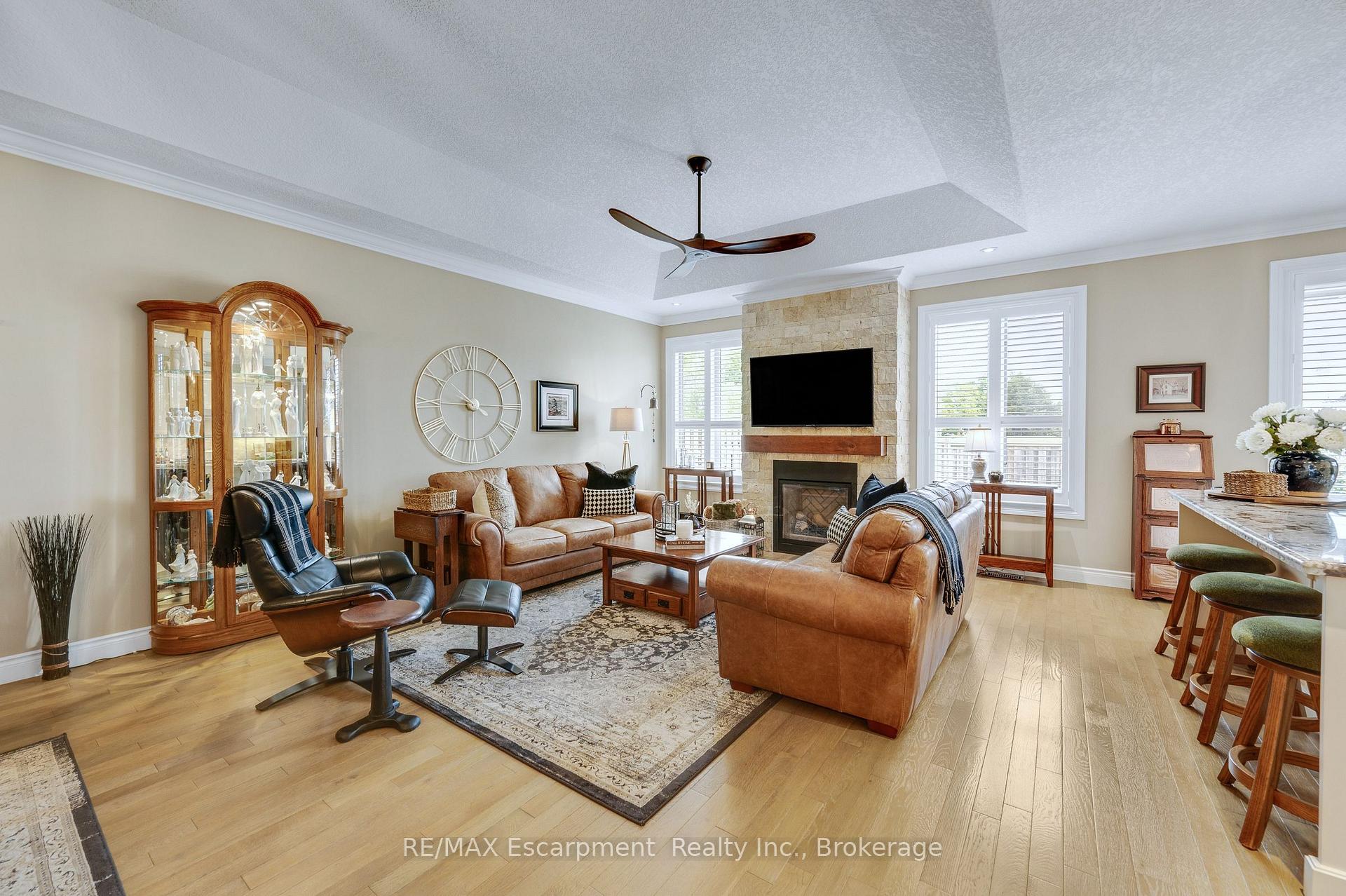 Photo 10 of Unit 24, 30 Cedar Street, Brant, Paris — HOMEH
