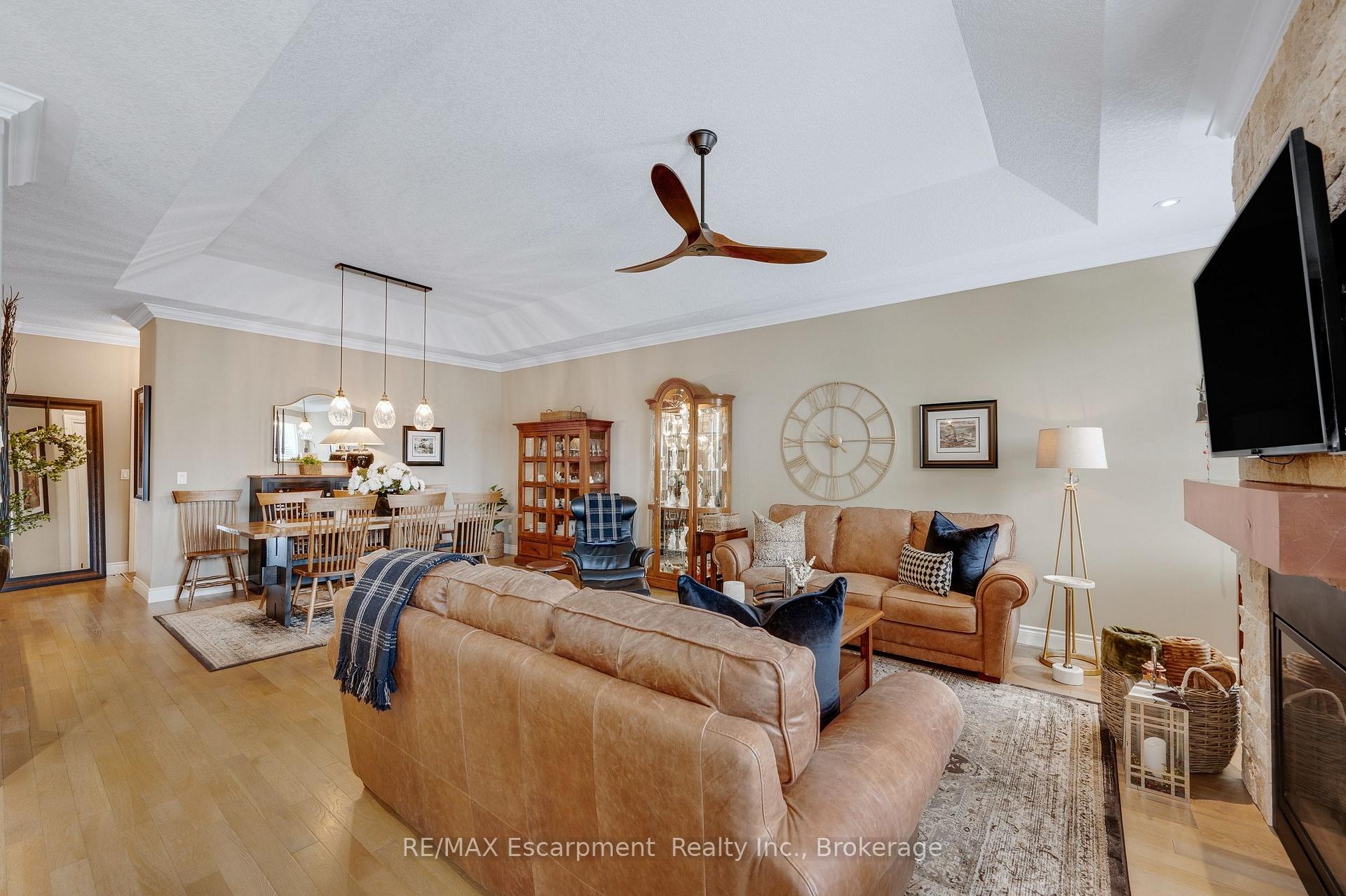 Photo 11 of Unit 24, 30 Cedar Street, Brant, Paris — HOMEH