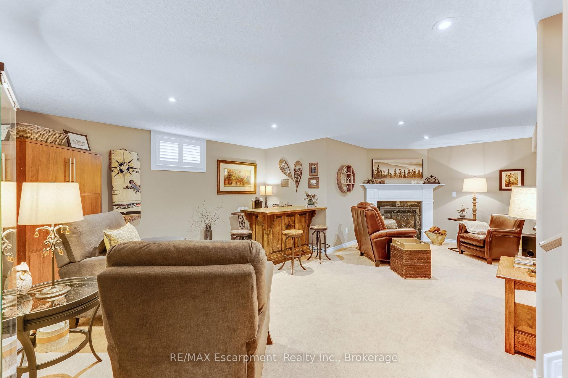 Photo 26 of Unit 24, 30 Cedar Street, Brant, Paris — HOMEH