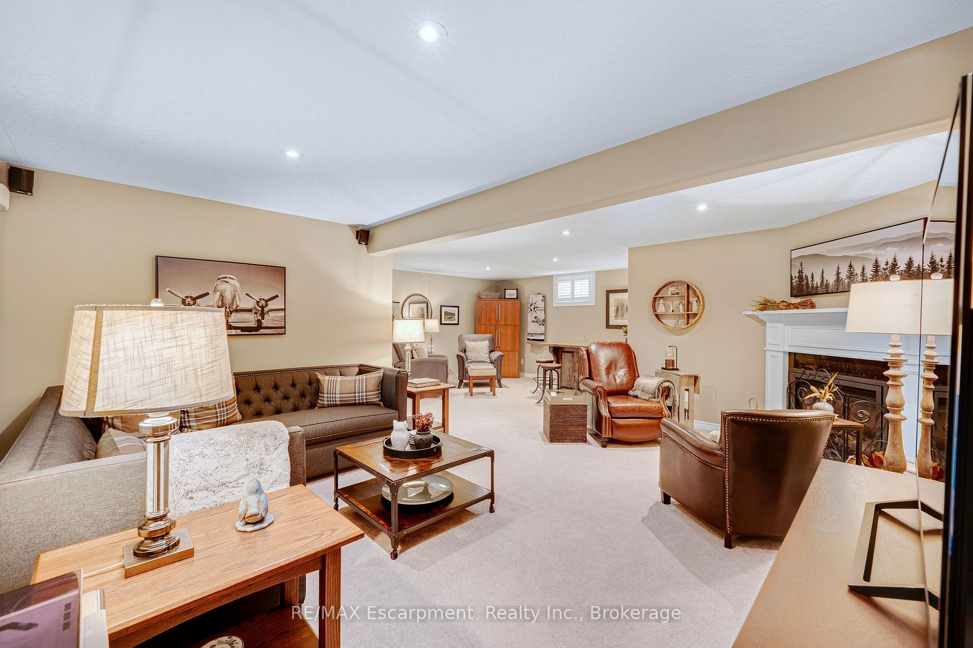 Photo 28 of Unit 24, 30 Cedar Street, Brant, Paris — HOMEH