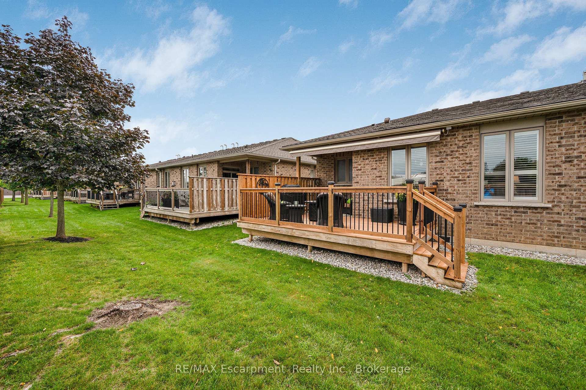 Photo 33 of Unit 24, 30 Cedar Street, Brant, Paris — HOMEH