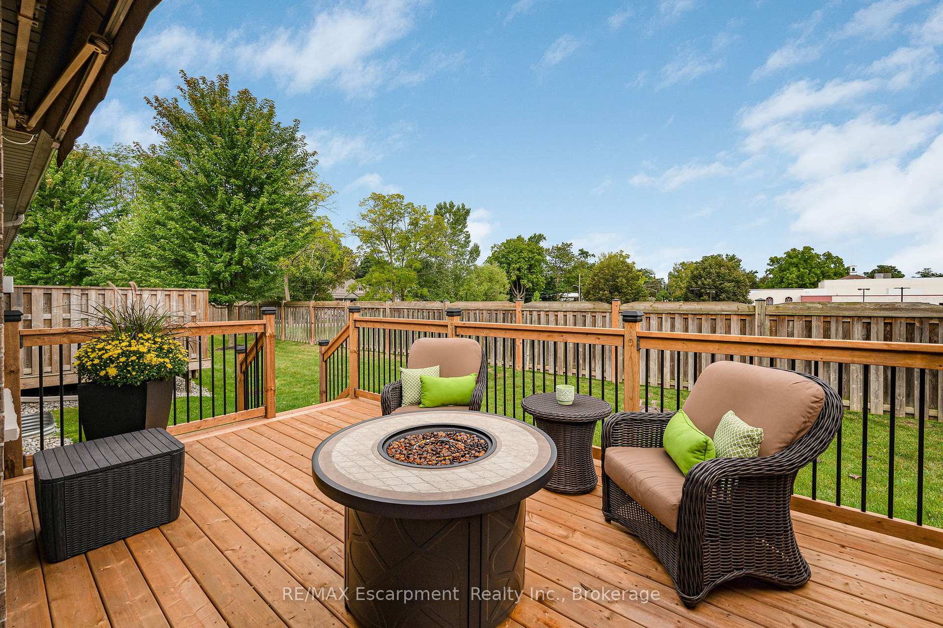 Photo 36 of Unit 24, 30 Cedar Street, Brant, Paris — HOMEH