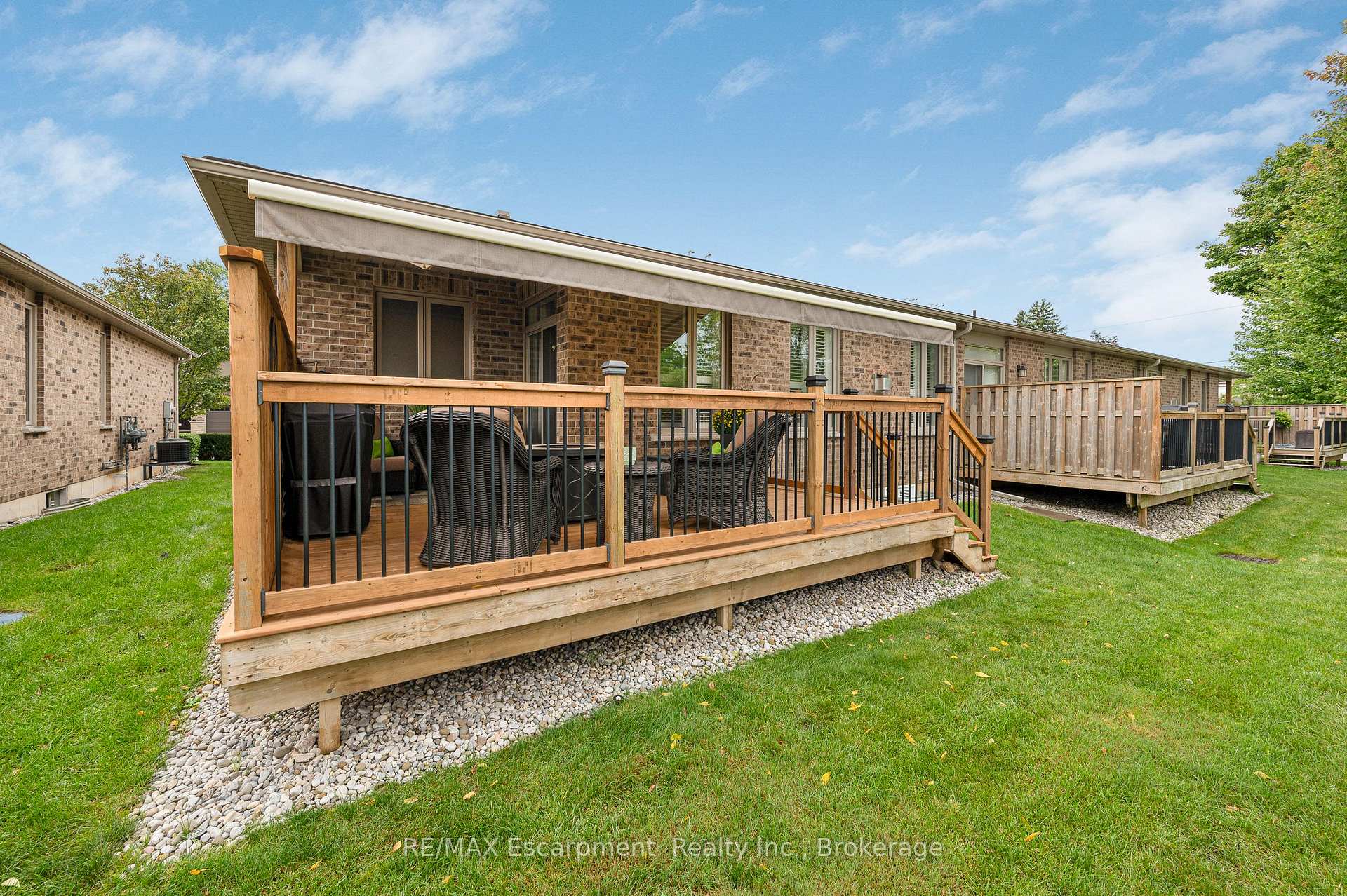 Photo 37 of Unit 24, 30 Cedar Street, Brant, Paris — HOMEH