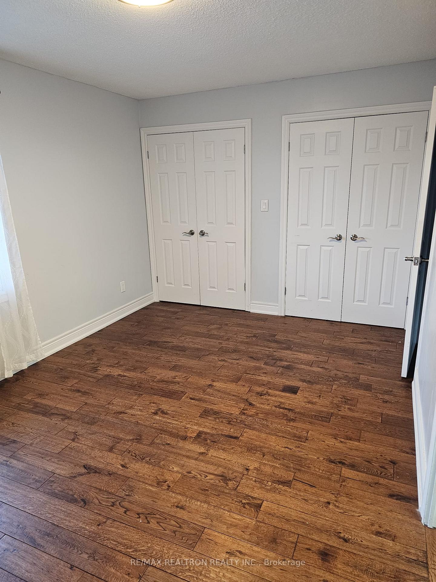 Photo 14 of Unit 3-Upper Level, 2606 Midland Avenue, Scarborough, Agincourt South-Malvern West — HOMEH