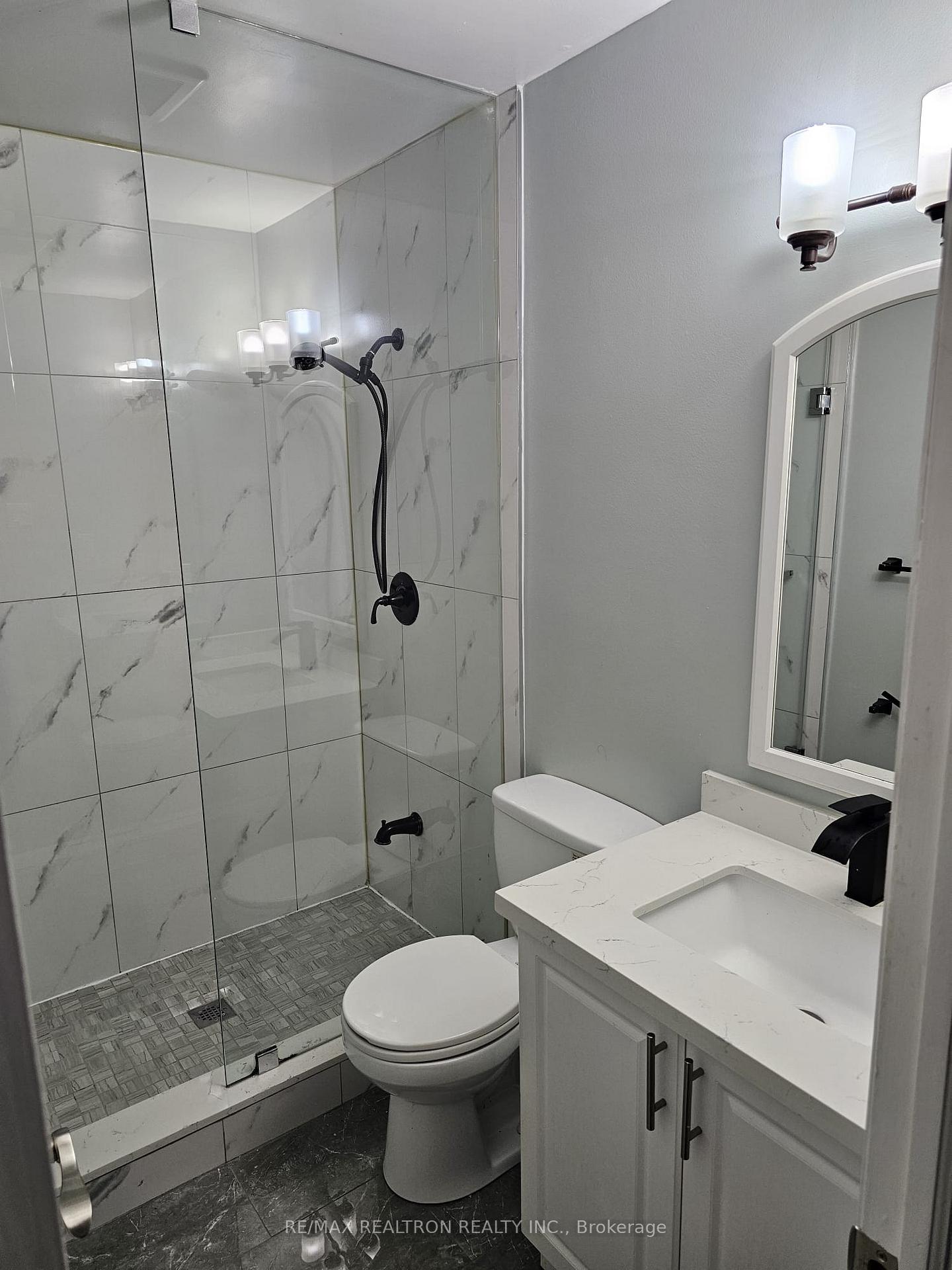 Photo 19 of Unit 3-Upper Level, 2606 Midland Avenue, Scarborough, Agincourt South-Malvern West — HOMEH
