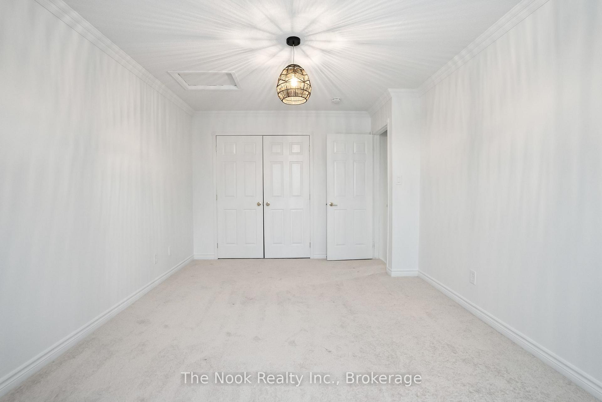 Photo 7 of Unit Main & Upper, 11 Jollow Drive, Clarington, Bowmanville — HOMEH