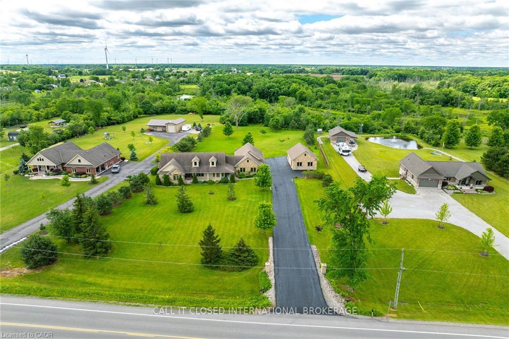 Front of 850 Regional Road 27