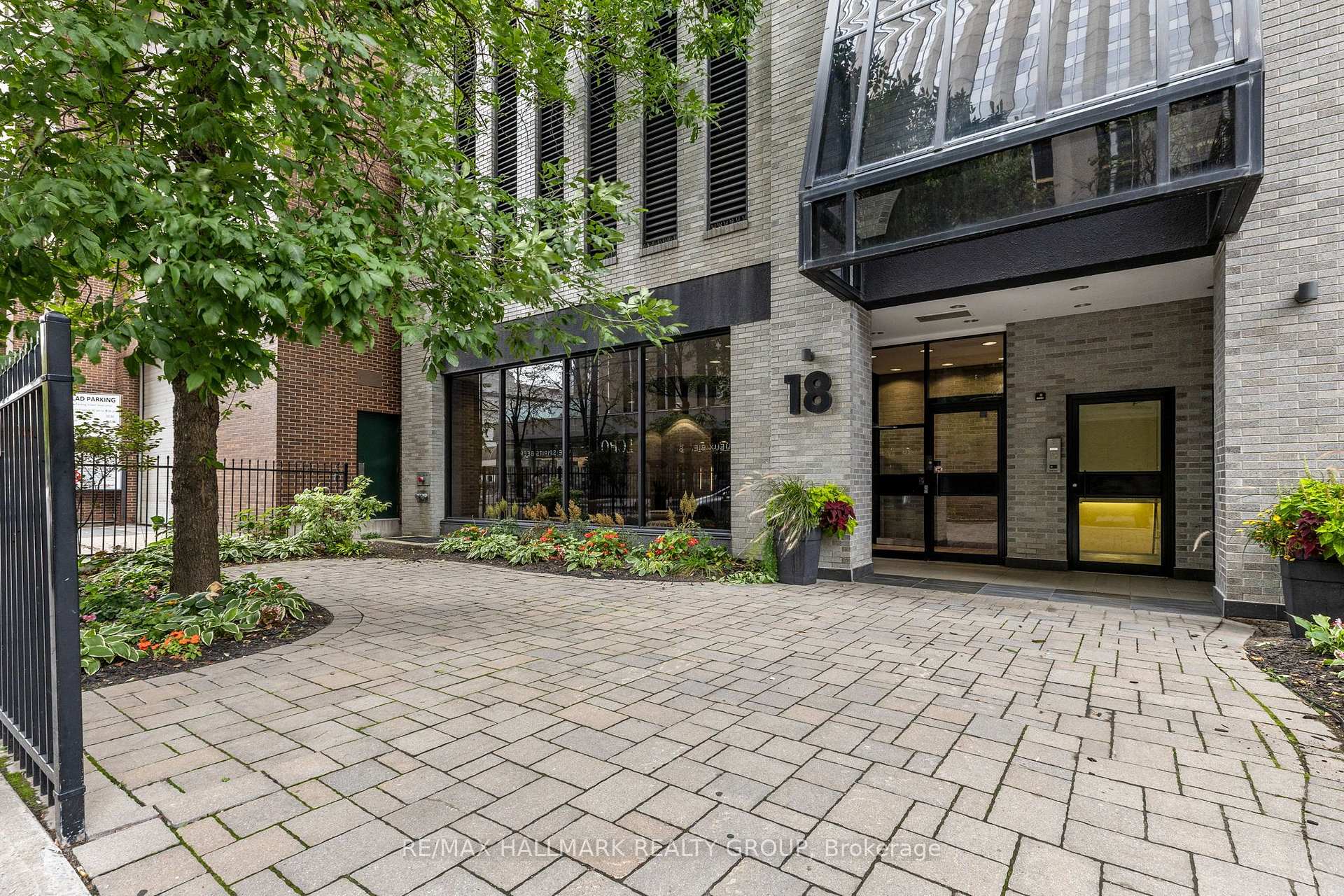 Photo 4 of Unit 701, 18 Nepean Street, Ottawa, Ottawa Centre — HOMEH