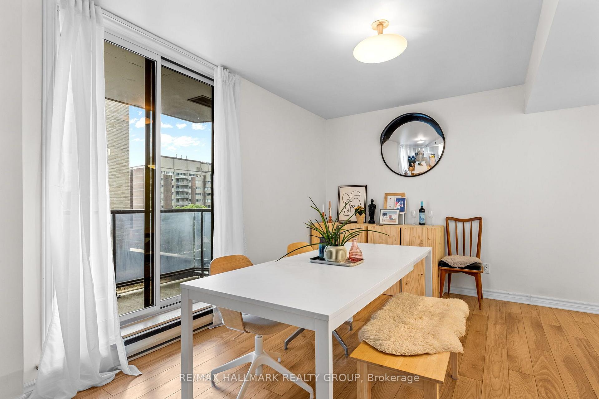 Photo 11 of Unit 701, 18 Nepean Street, Ottawa, Ottawa Centre — HOMEH