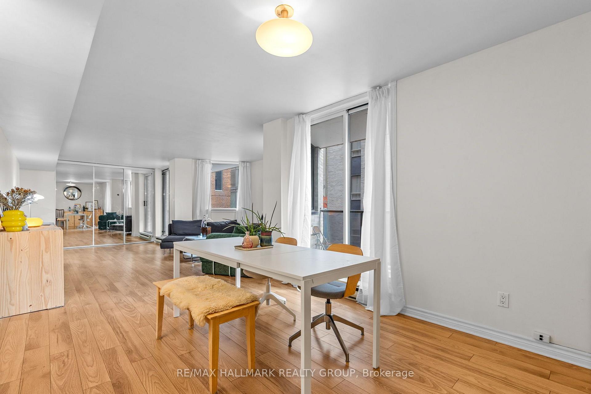 Photo 14 of Unit 701, 18 Nepean Street, Ottawa, Ottawa Centre — HOMEH