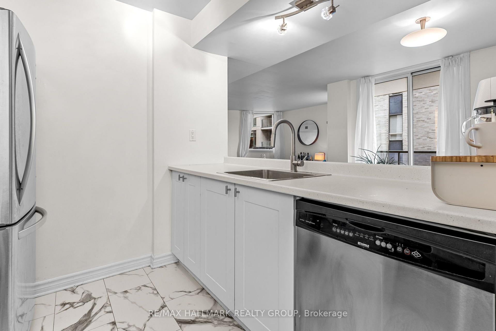 Photo 16 of Unit 701, 18 Nepean Street, Ottawa, Ottawa Centre — HOMEH