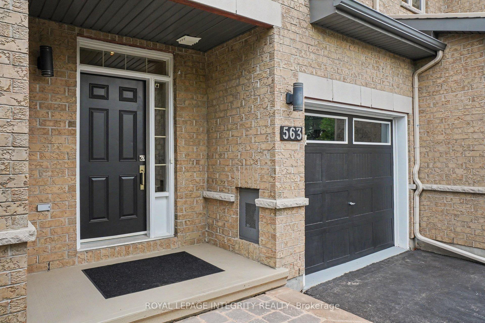 Photo 5 of 563 Remnor Avenue, Ottawa, Kanata - Kanata Lakes/Heritage Hills — HOMEH
