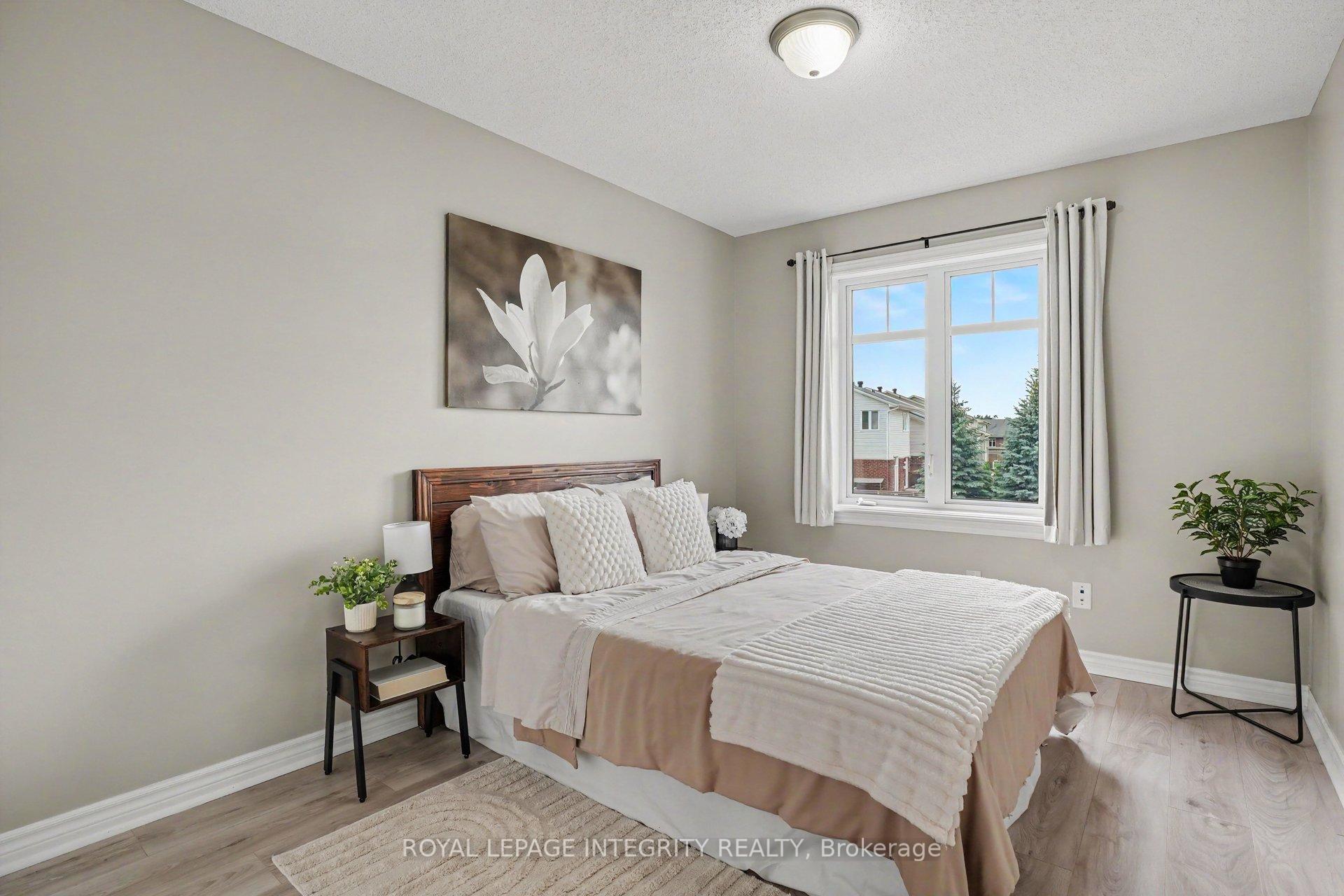 Photo 21 of 563 Remnor Avenue, Ottawa, Kanata - Kanata Lakes/Heritage Hills — HOMEH