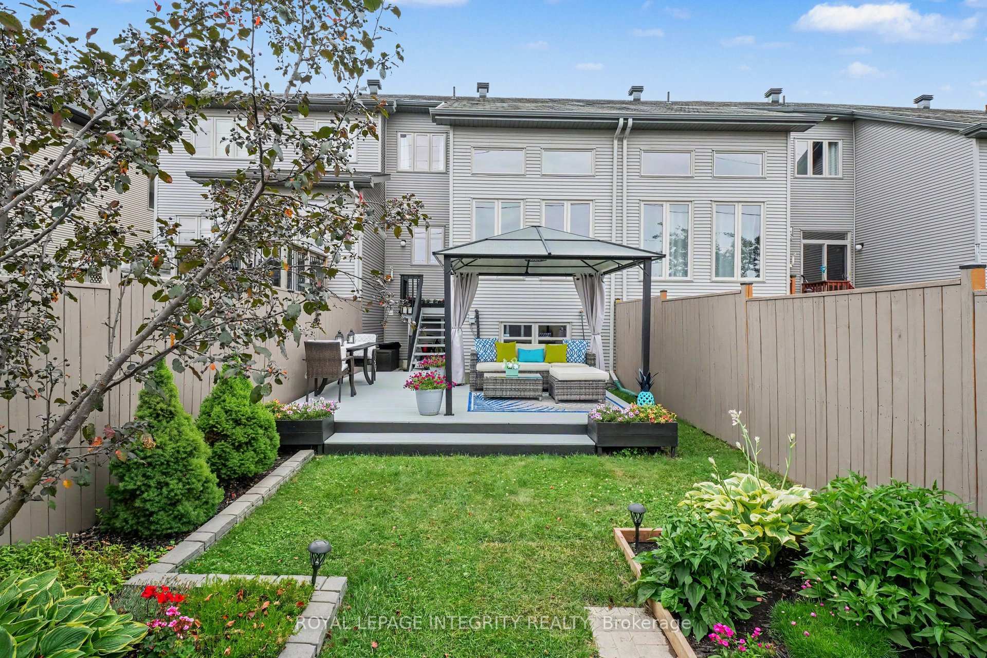 Photo 34 of 563 Remnor Avenue, Ottawa, Kanata - Kanata Lakes/Heritage Hills — HOMEH