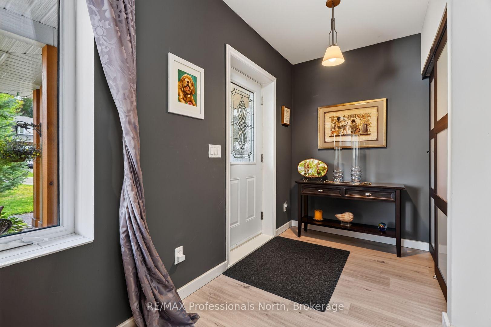 Photo 5 of 38 Goodwin Drive, Huntsville — HOMEH