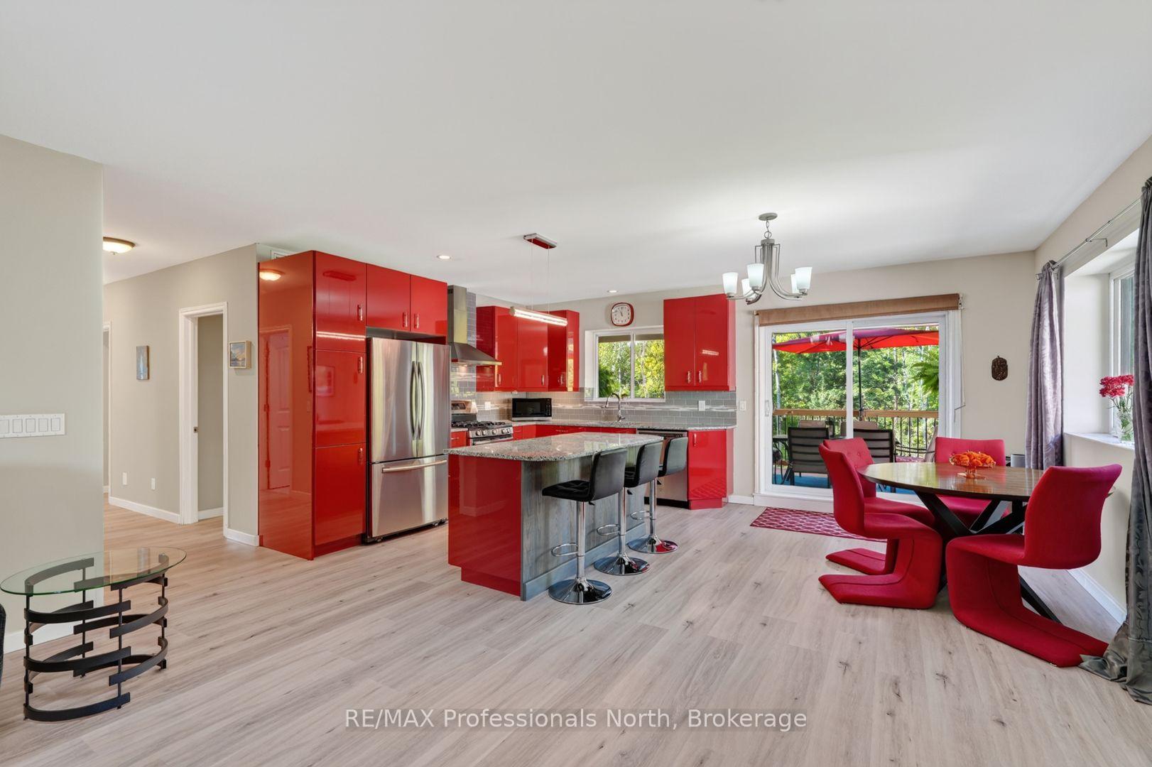 Photo 10 of 38 Goodwin Drive, Huntsville — HOMEH
