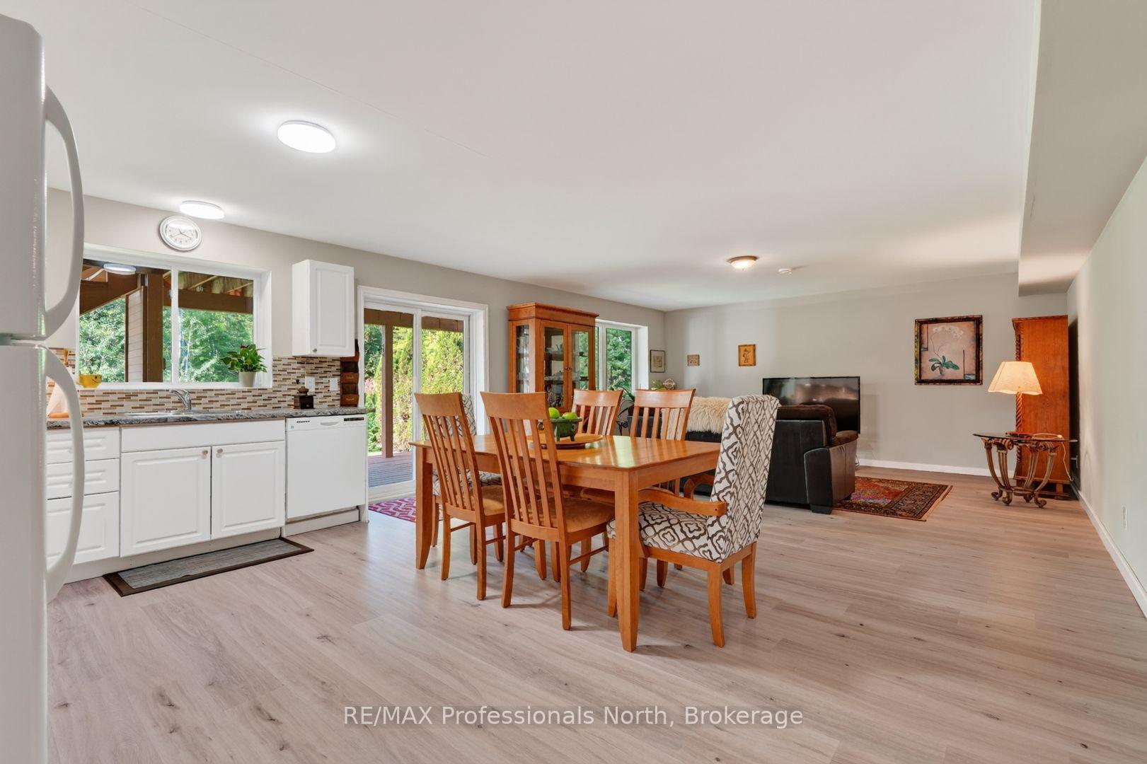 Photo 37 of 38 Goodwin Drive, Huntsville — HOMEH