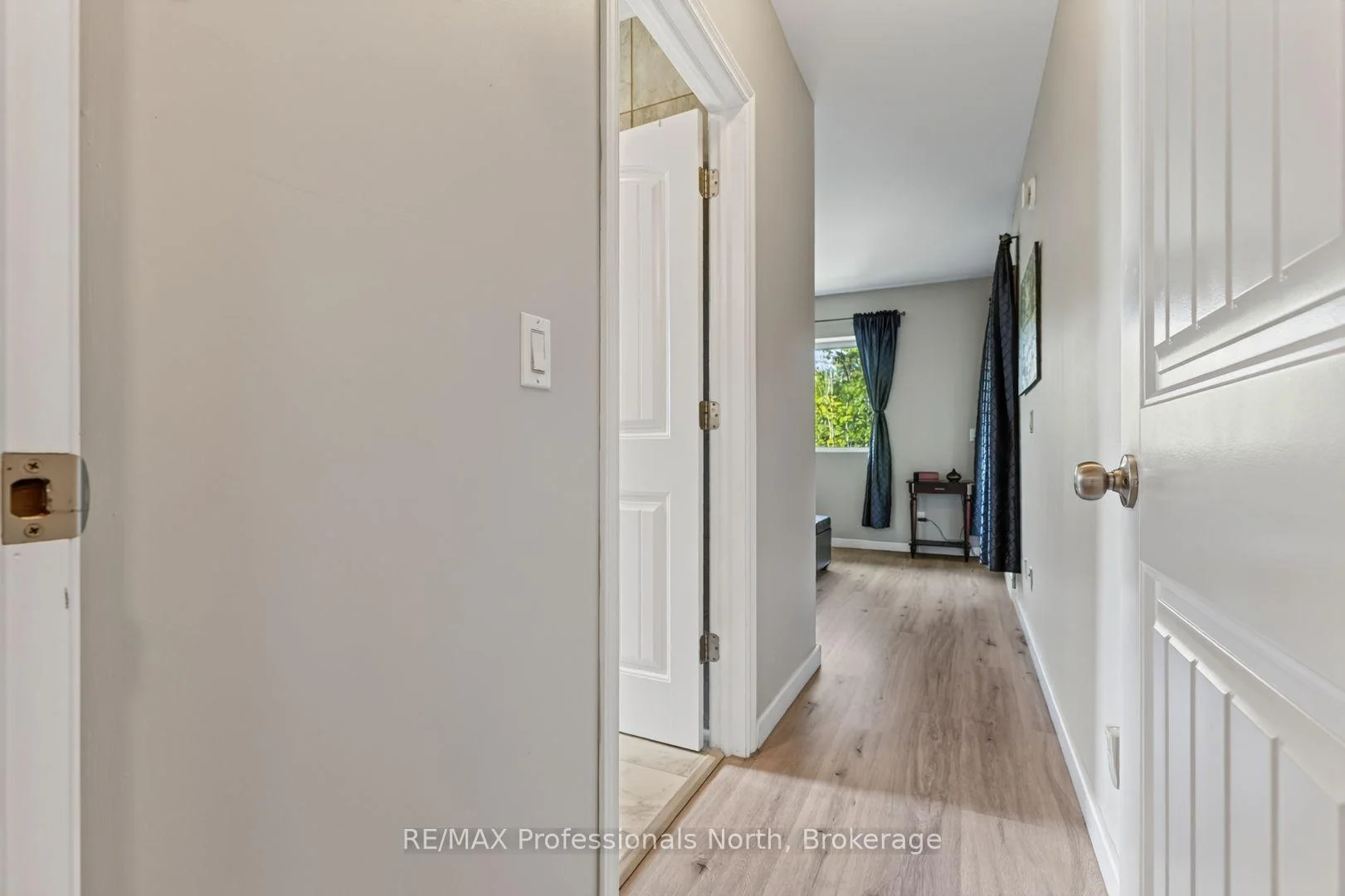 Photo 23 of 38 Goodwin Drive, Huntsville — HOMEH