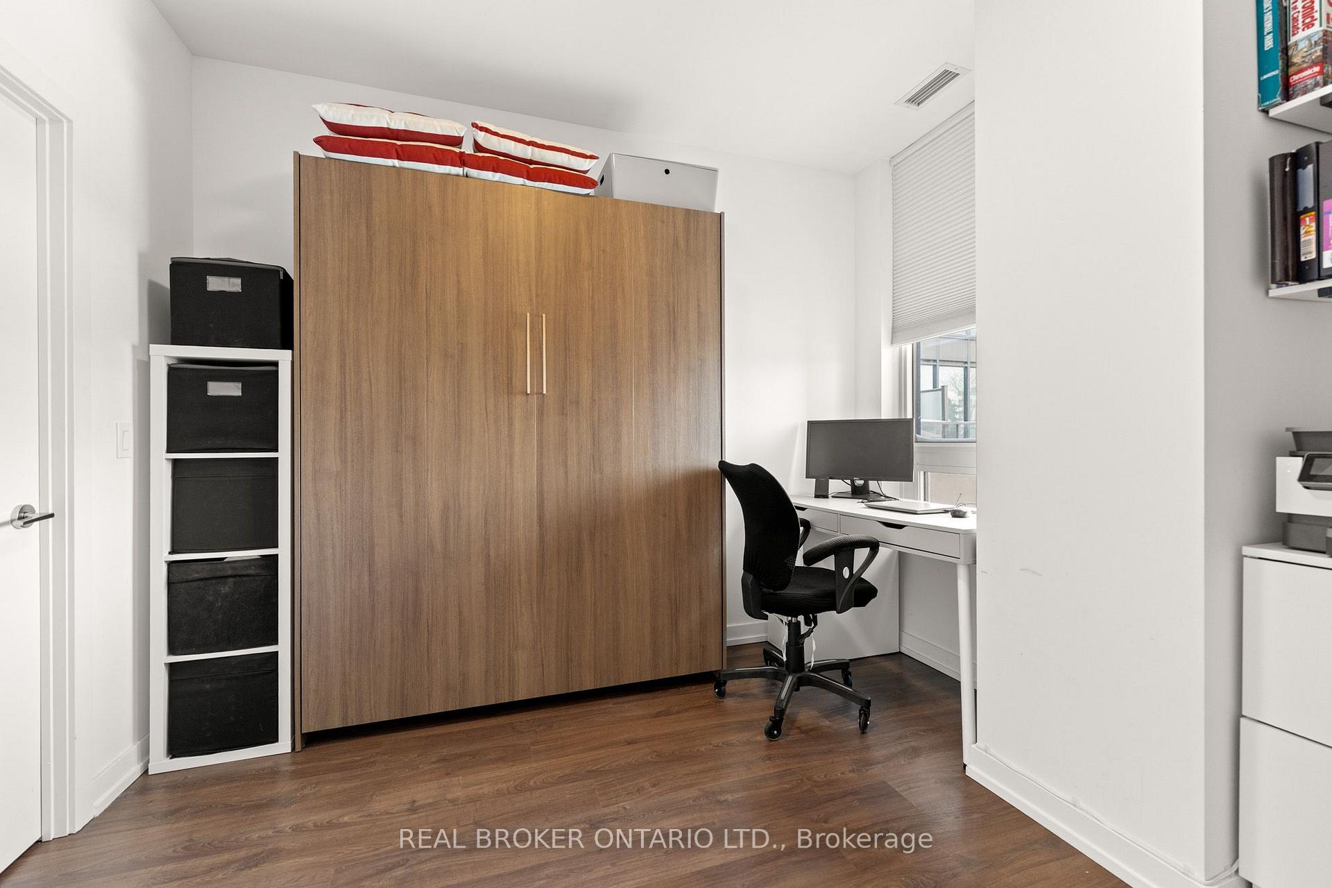 Photo 10 of Unit 317, 15 Wellington Street, Kitchener, Cherry Hill — HOMEH