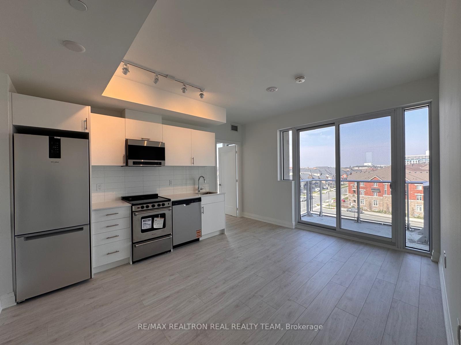 Photo 6 of Unit 523, 412 Silver Maple Road, Oakville, Joshua Meadows — HOMEH