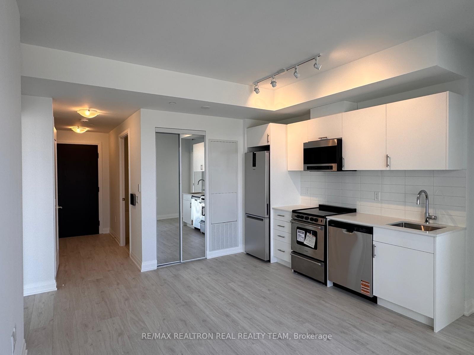 Photo 8 of Unit 523, 412 Silver Maple Road, Oakville, Joshua Meadows — HOMEH