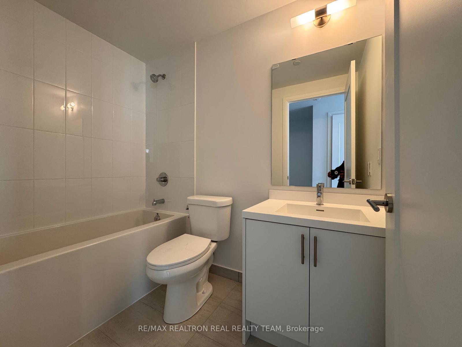 Photo 19 of Unit 523, 412 Silver Maple Road, Oakville, Joshua Meadows — HOMEH
