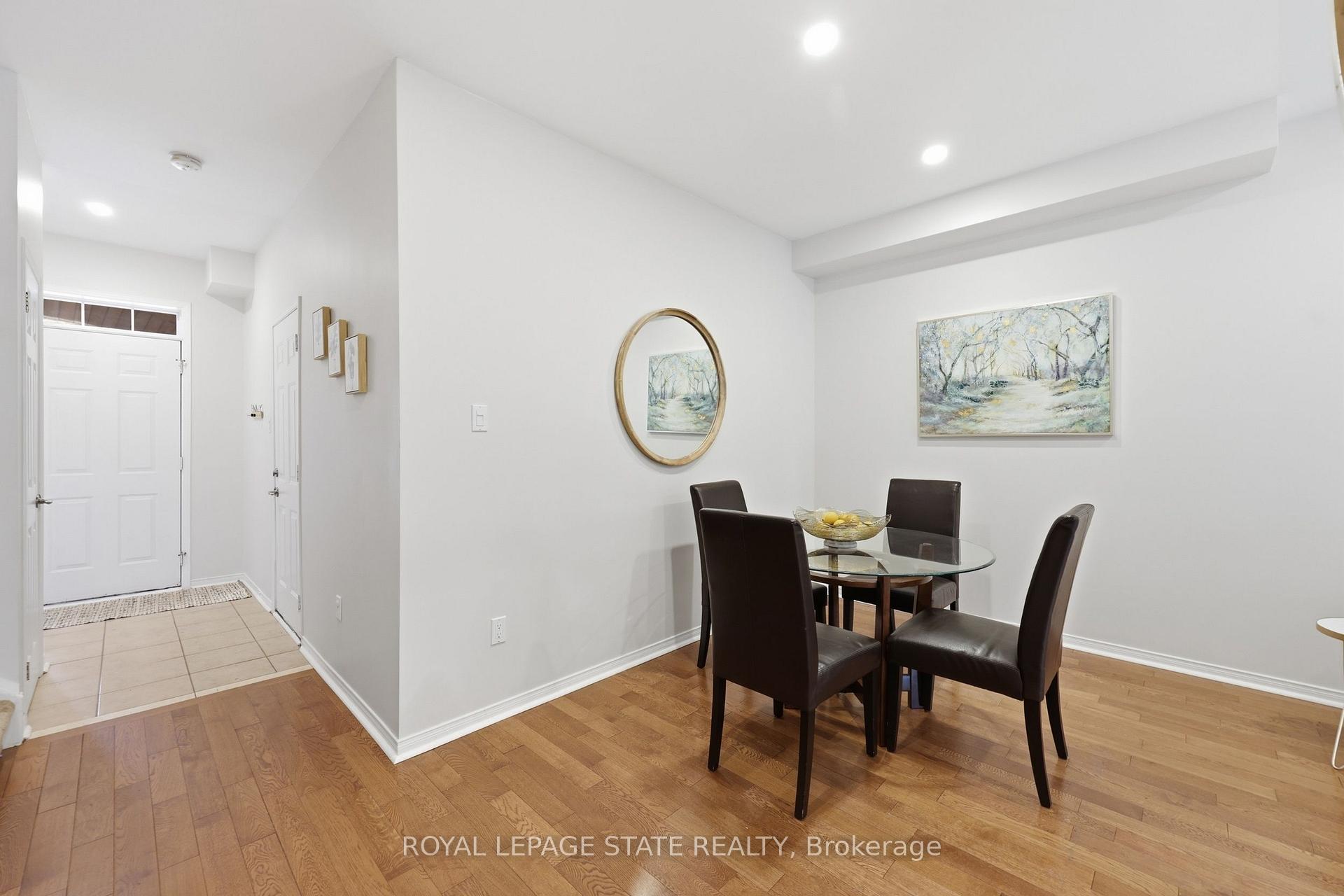Photo 9 of Unit 24, 10 Davidson Boulevard, Hamilton, Dundas — HOMEH