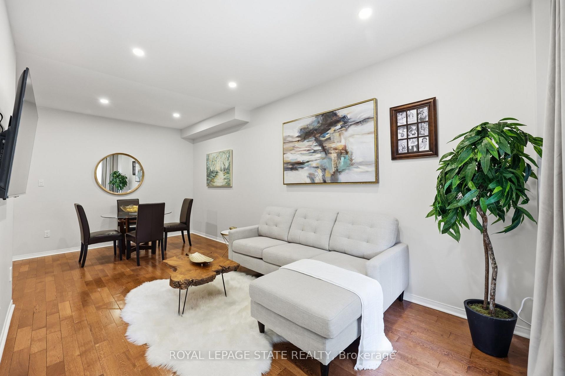 Photo 13 of Unit 24, 10 Davidson Boulevard, Hamilton, Dundas — HOMEH