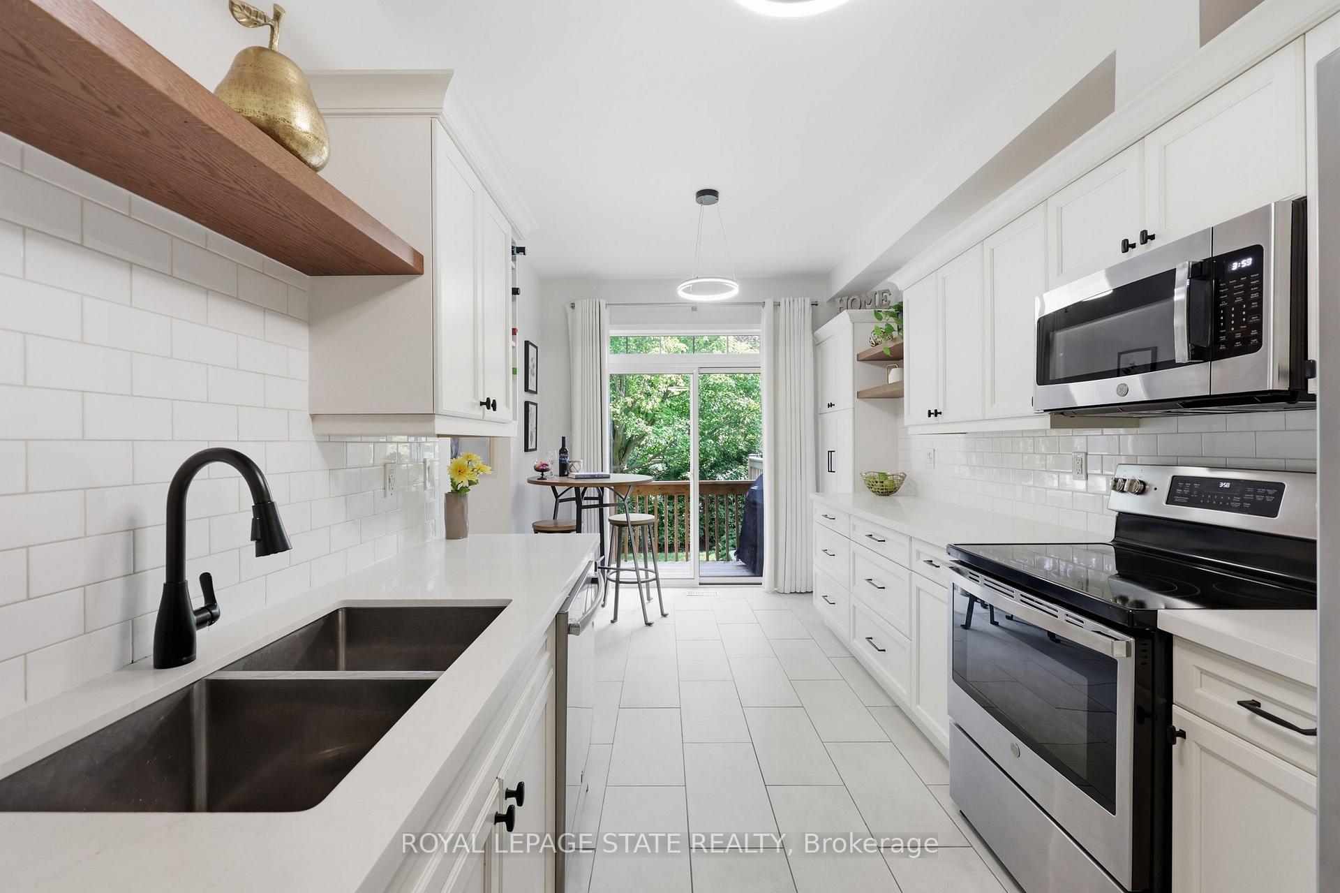 Photo 18 of Unit 24, 10 Davidson Boulevard, Hamilton, Dundas — HOMEH
