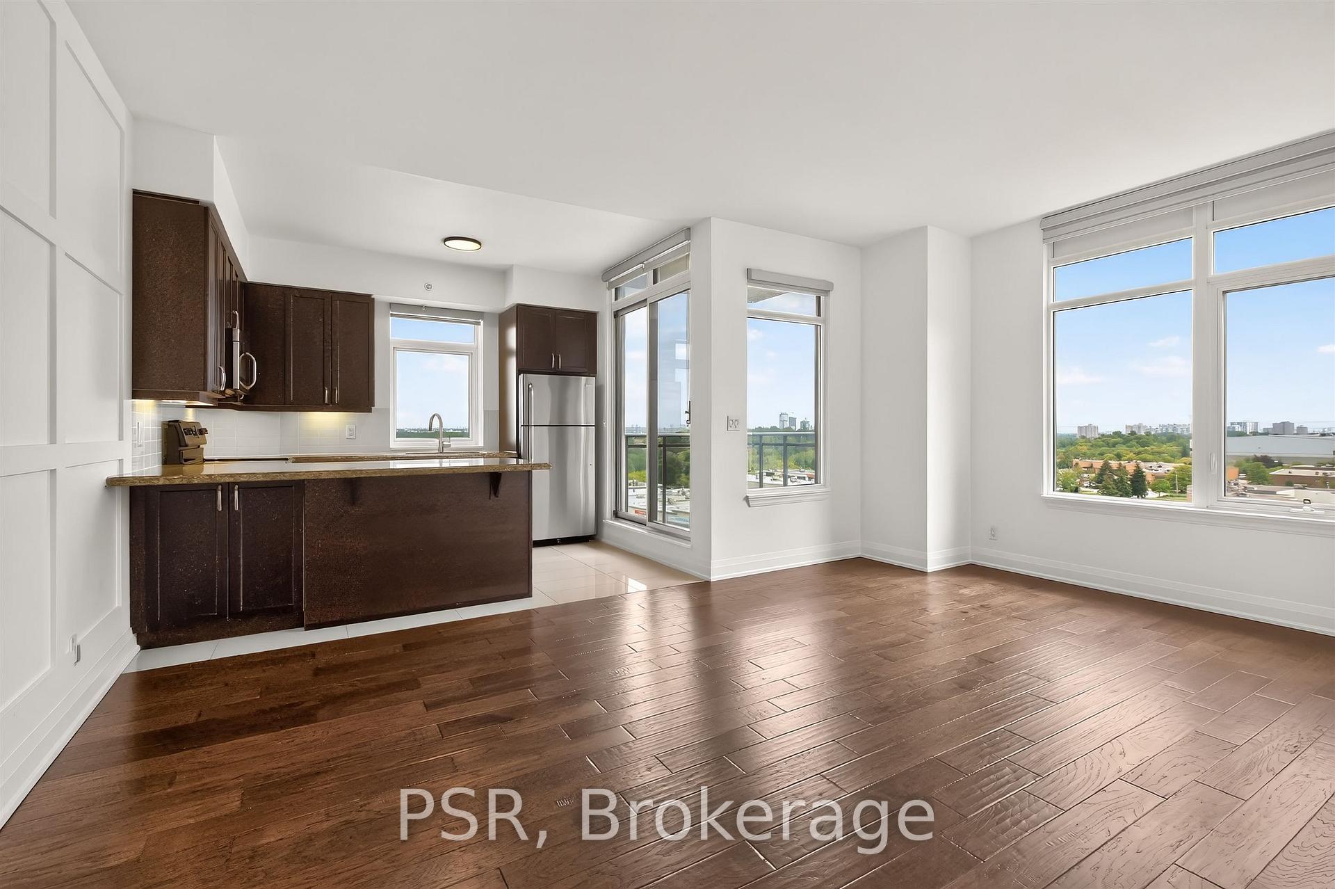 Photo 6 of Unit 717, 12 Woodstream Boulevard, Vaughan, Vaughan Grove — HOMEH