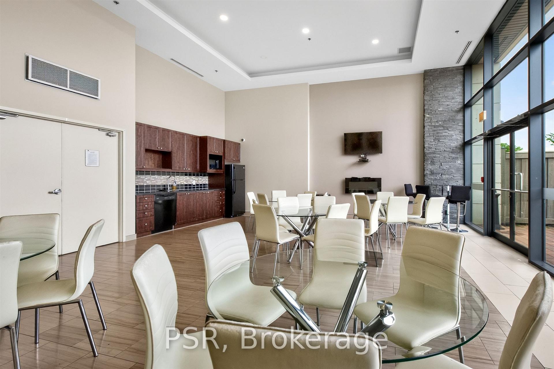 Photo 20 of Unit 717, 12 Woodstream Boulevard, Vaughan, Vaughan Grove — HOMEH