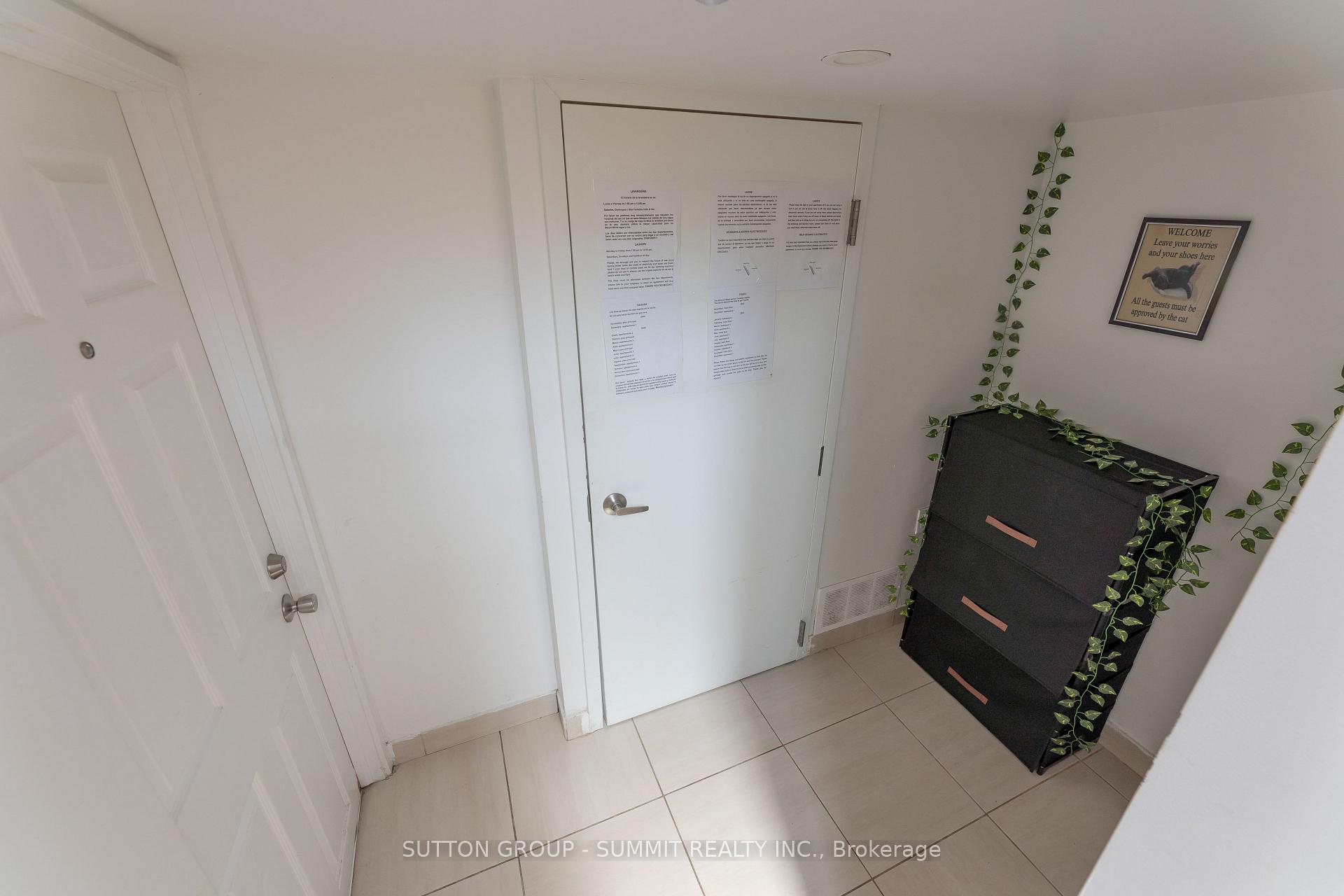 Photo 24 of 29 Yatescastle, North York, Glenfield-Jane Heights — HOMEH