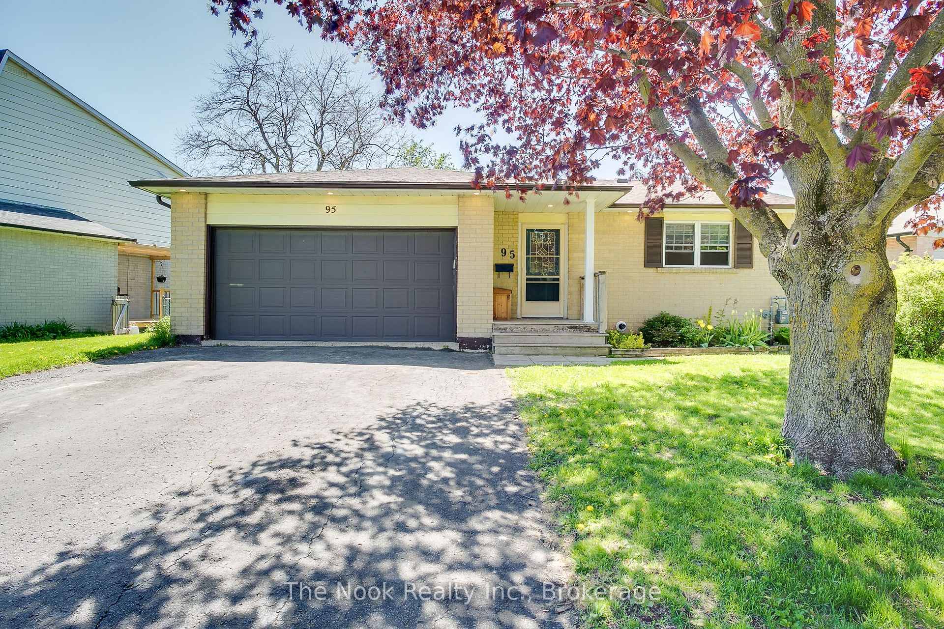 Photo of 95 Peacock Boulevard