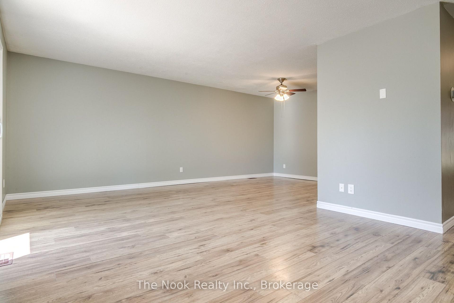 Photo 5 of 95 Peacock Boulevard, Port Hope — HOMEH