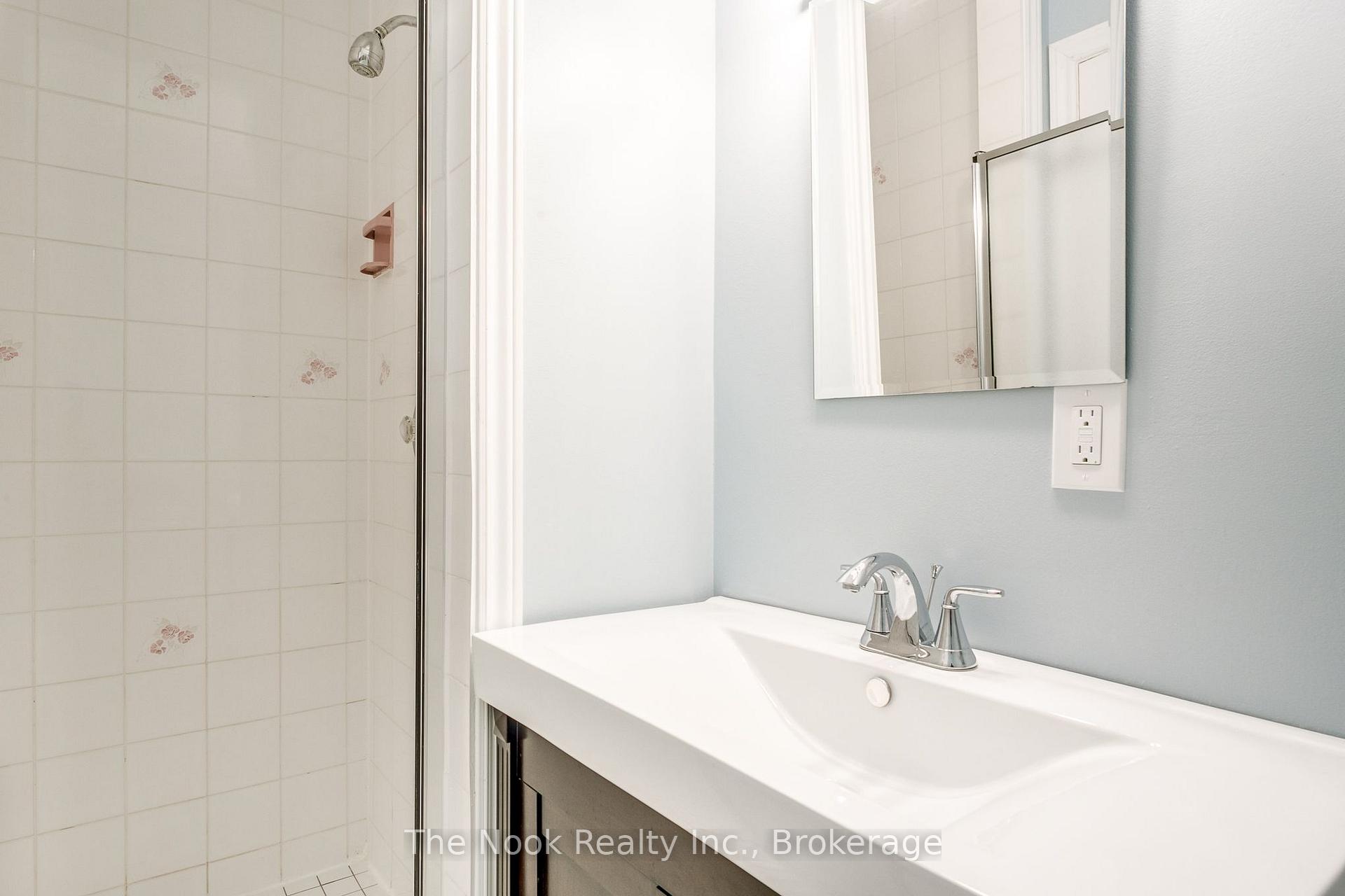 Photo 8 of 95 Peacock Boulevard, Port Hope — HOMEH