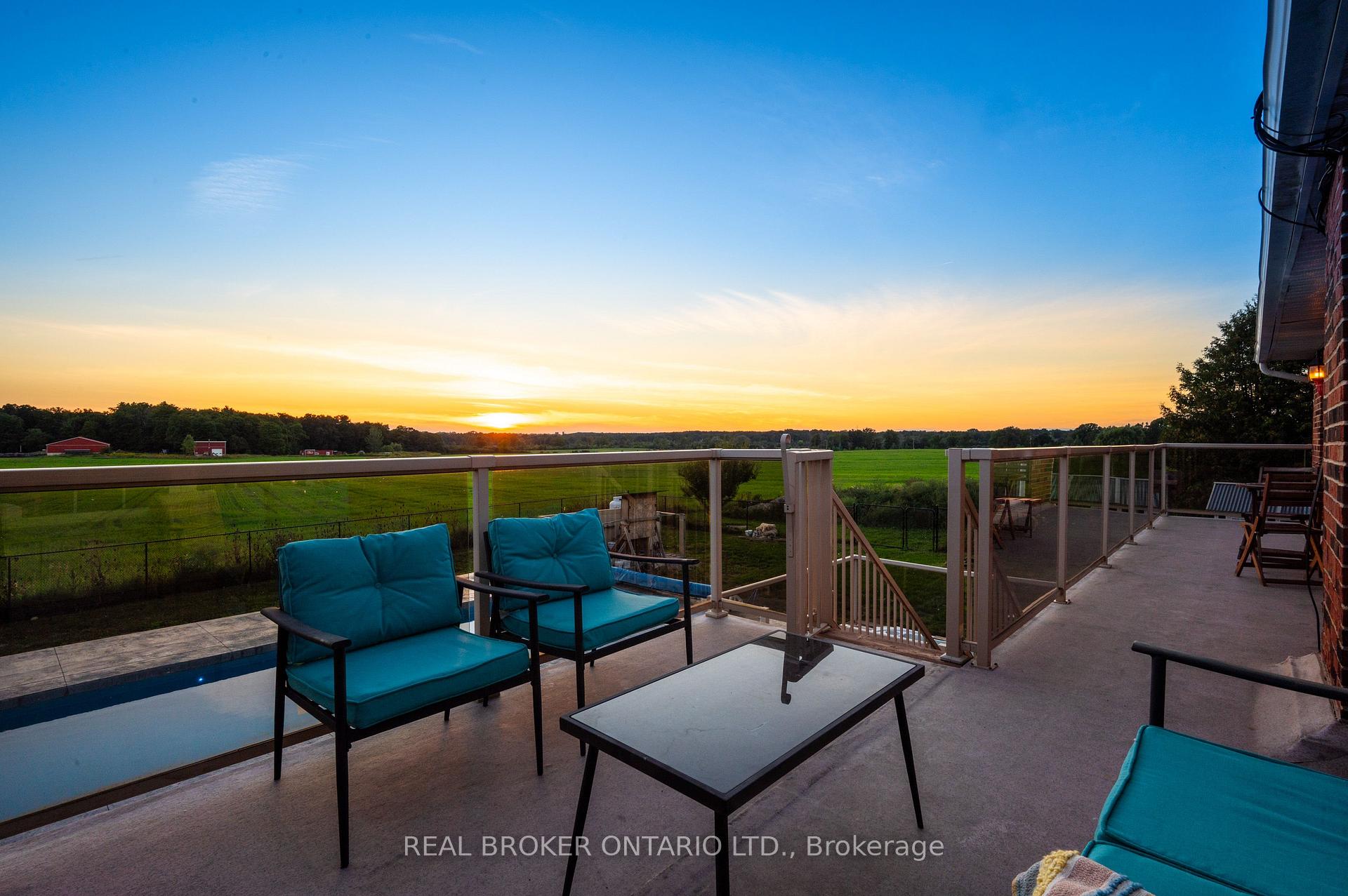 Photo 11 of 1049 Sheffield Road, Hamilton, Rural Flamborough — HOMEH